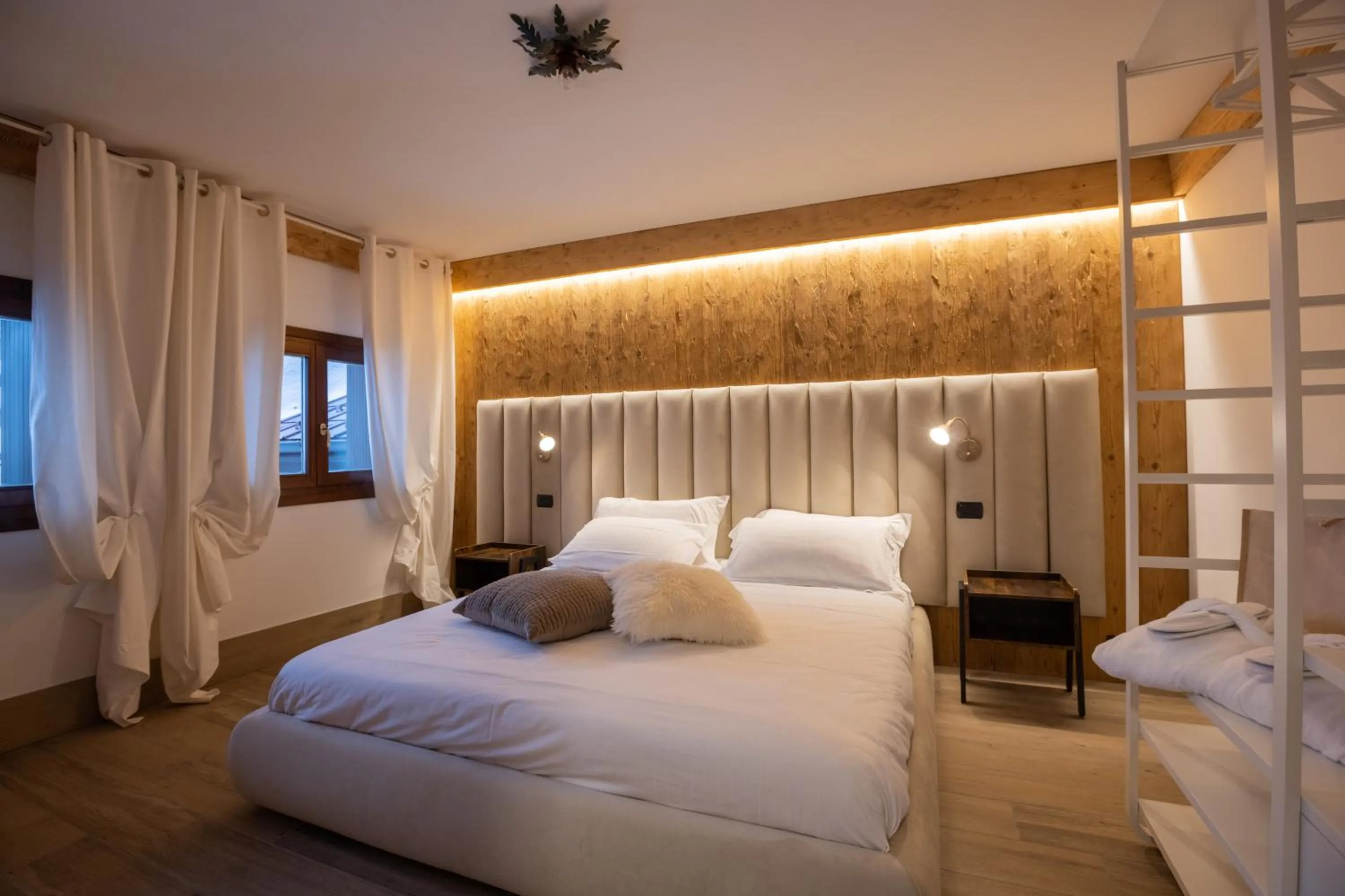 Photo of the whole room, Bed in Residenza Marconi