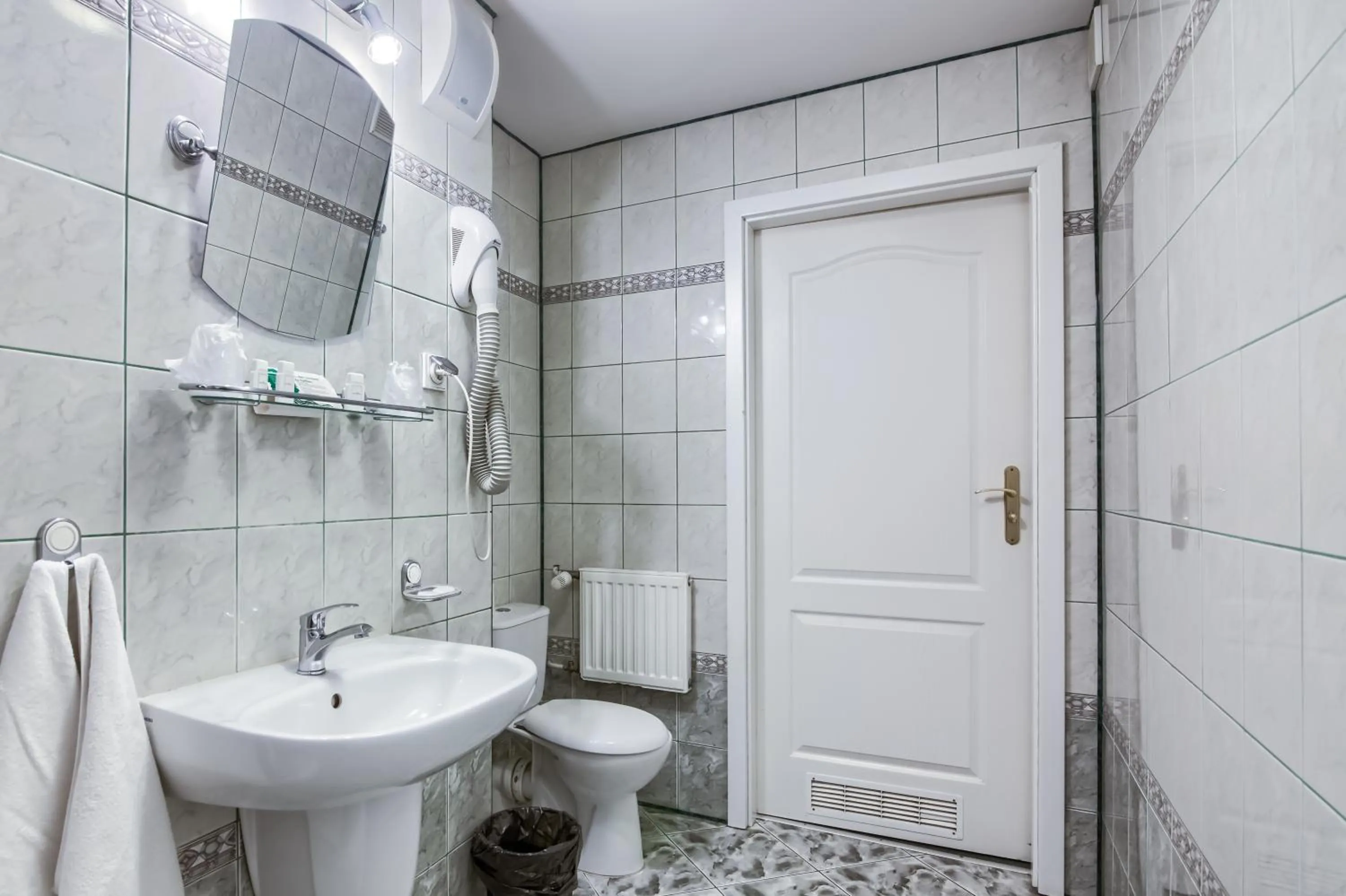 Bathroom in Hotel Konin