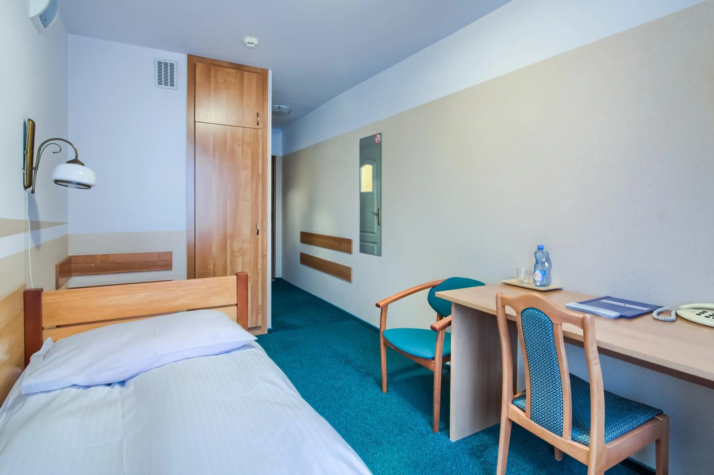 Photo of the whole room, Bed in Hotel Konin