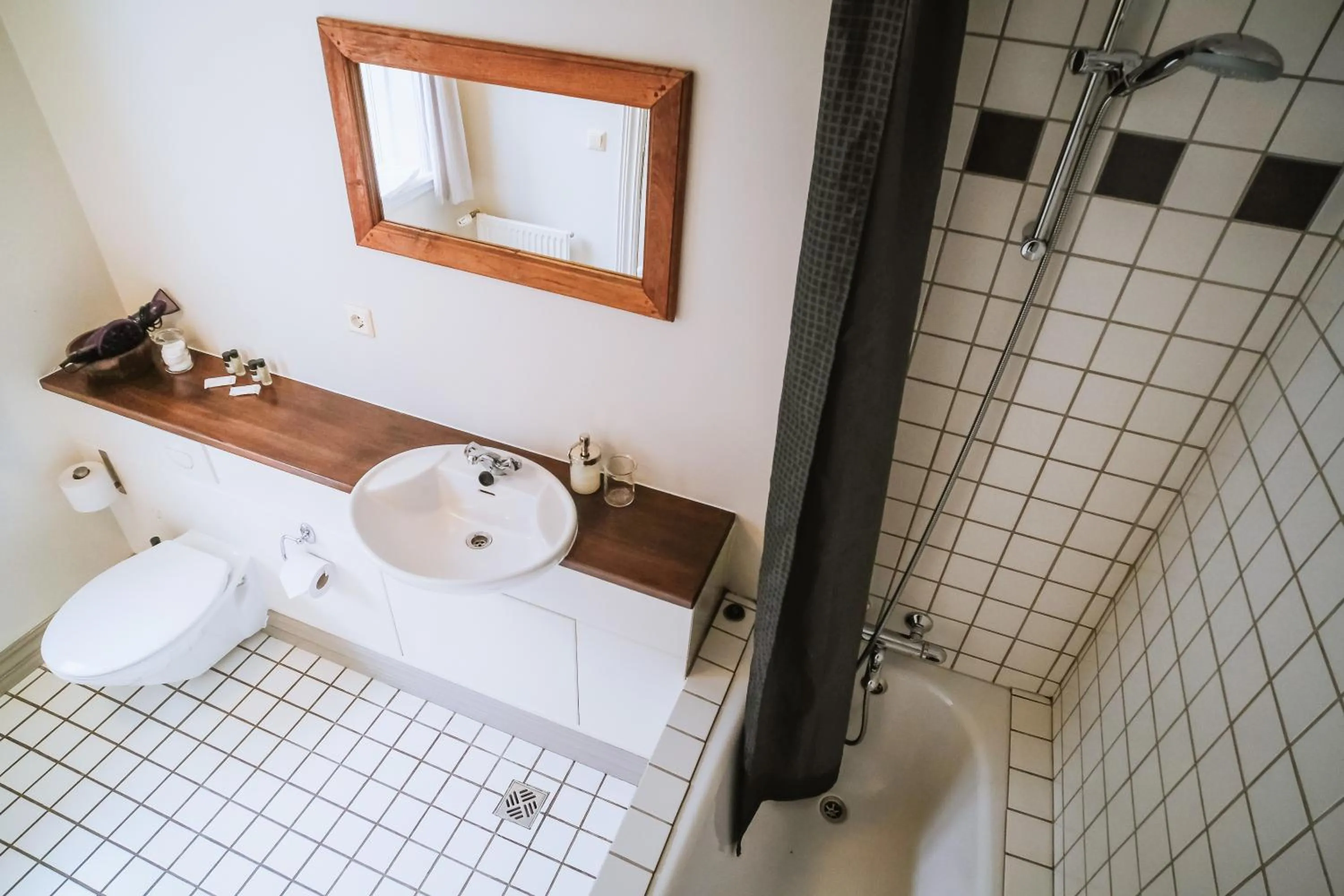 Bathroom in Bankinn - Hotel by Aldan