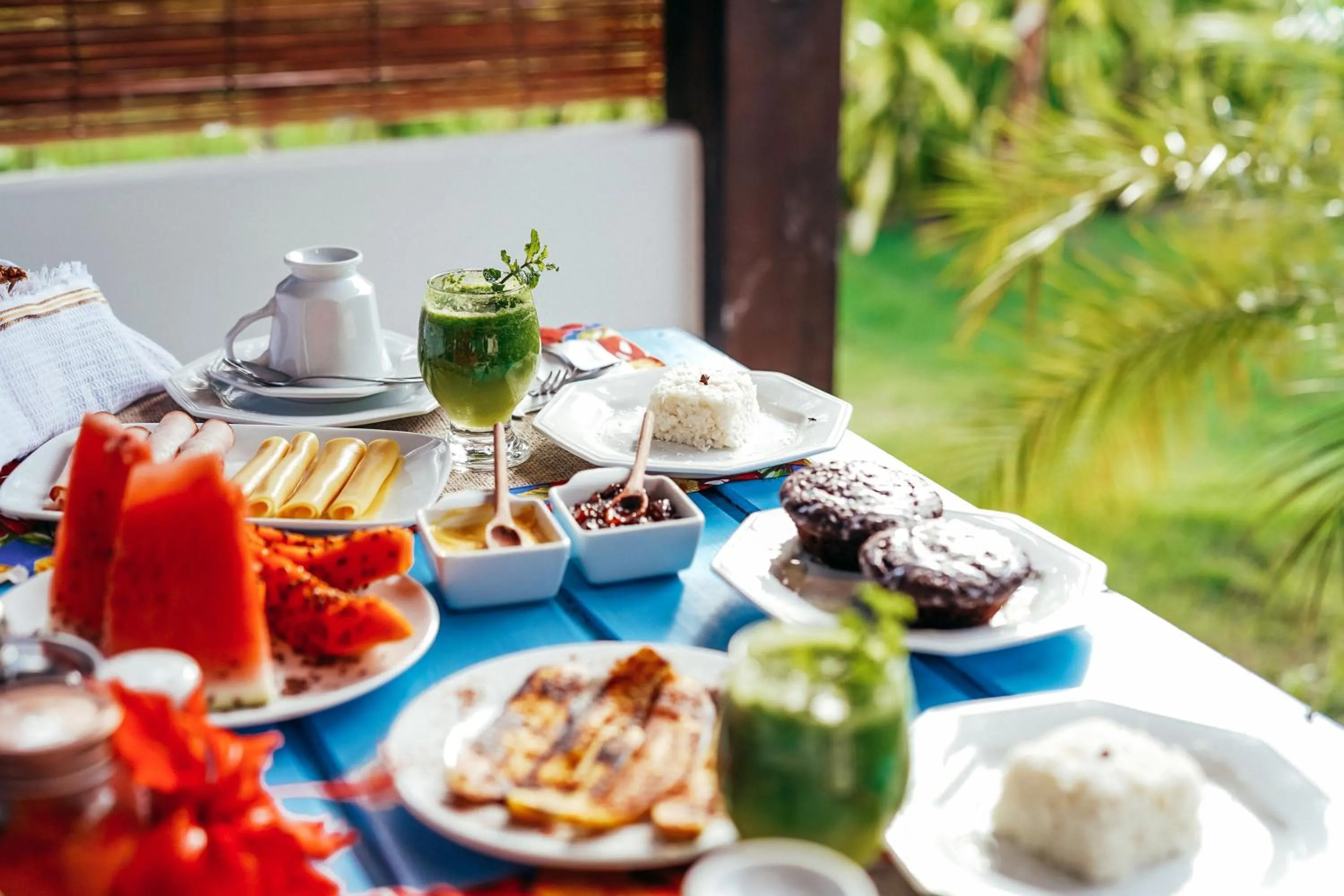 Breakfast in Aqualtune Pousada