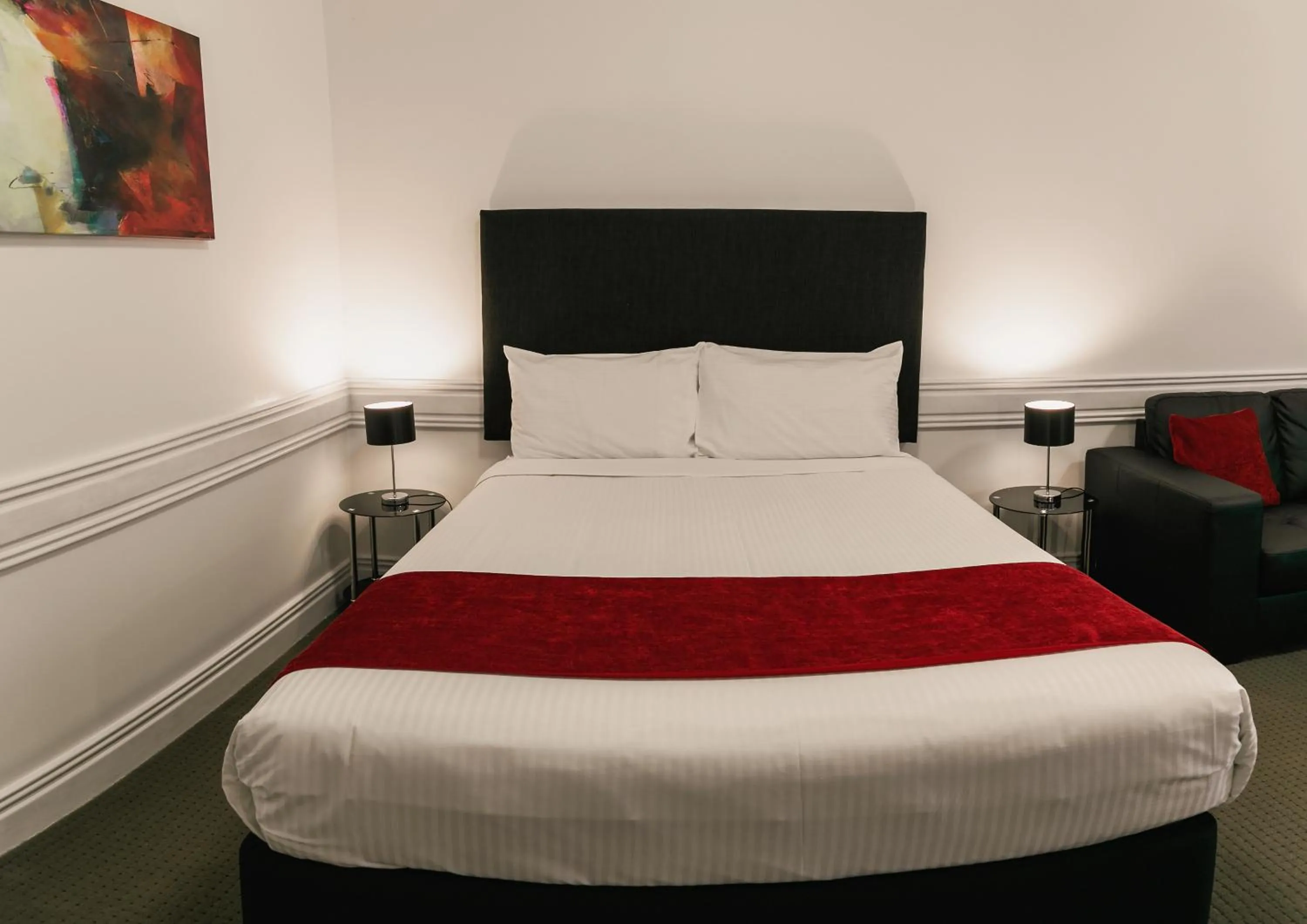 Bed in Melbourne Kew Central Apartments Official