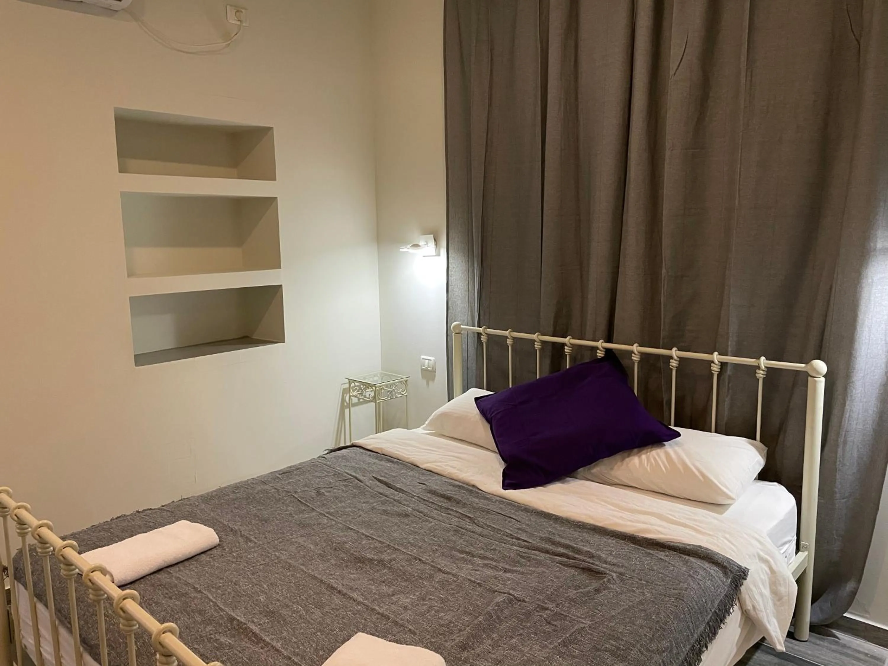 Bed in Puy Villa Roca Tiberias