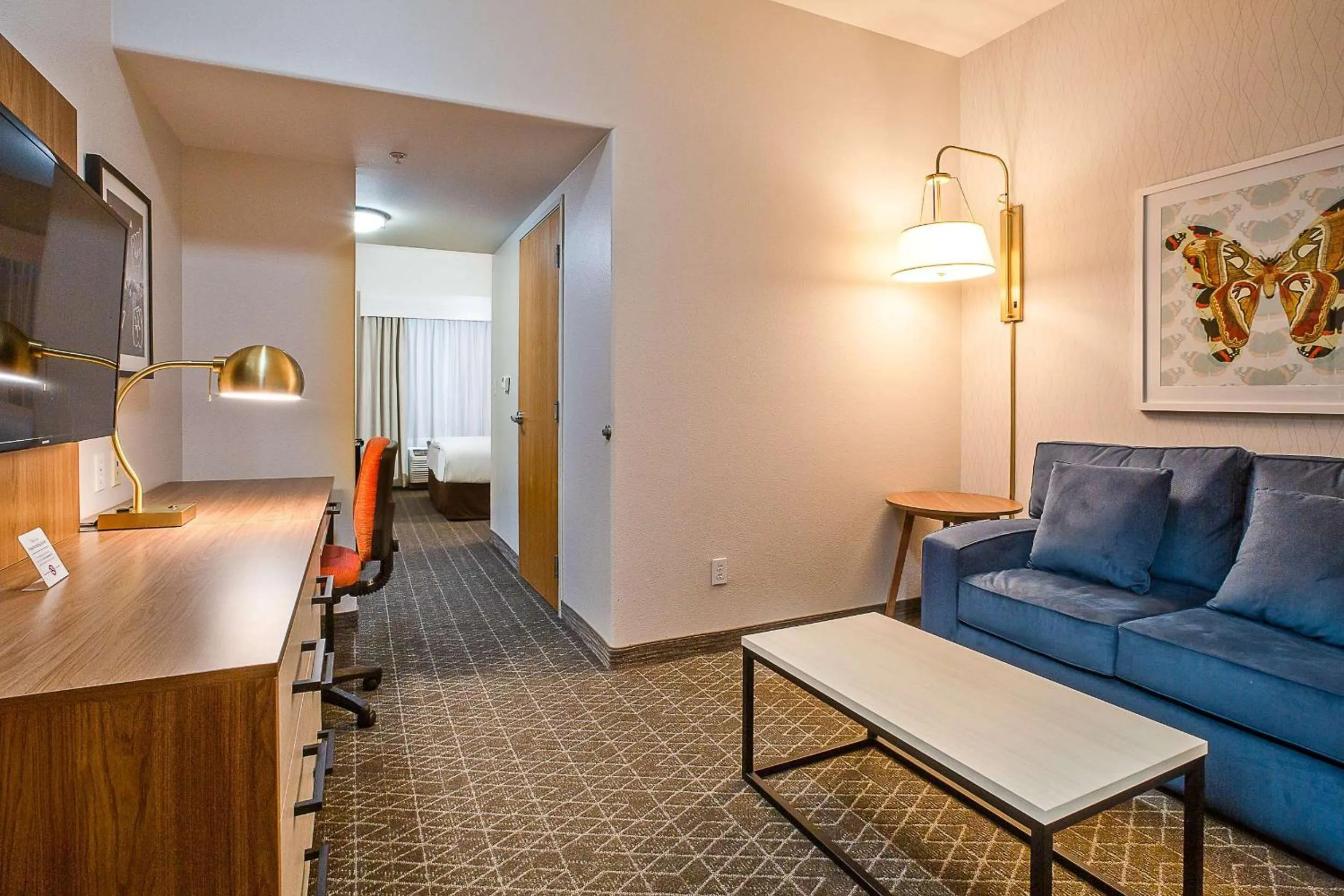 Photo of the whole room in Hawthorn Suites by Wyndham-Oakland/Alameda