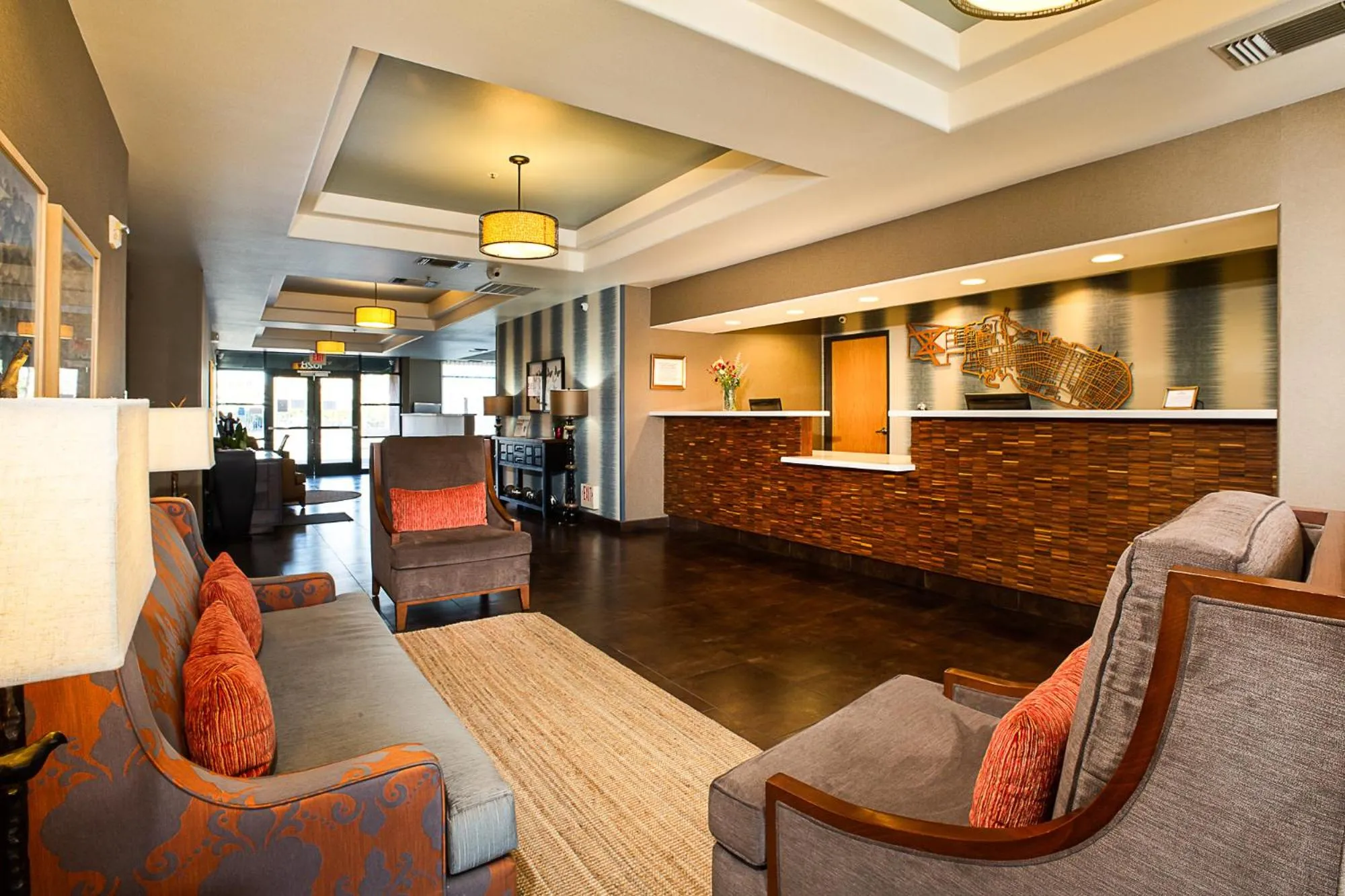 Lobby or reception in Hawthorn Suites by Wyndham-Oakland/Alameda