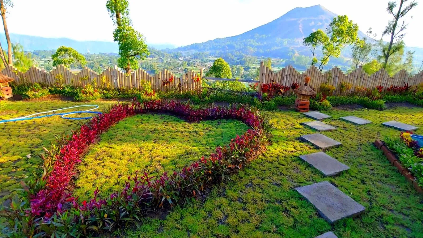 Garden in Volcano Lake View