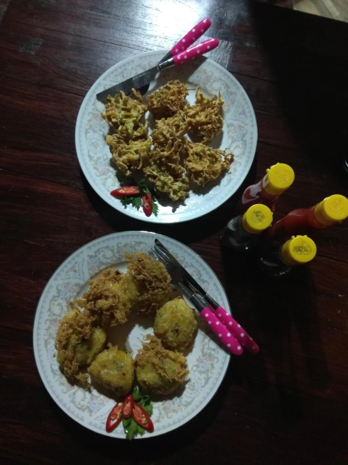 Restaurant/places to eat in Volcano Lake View