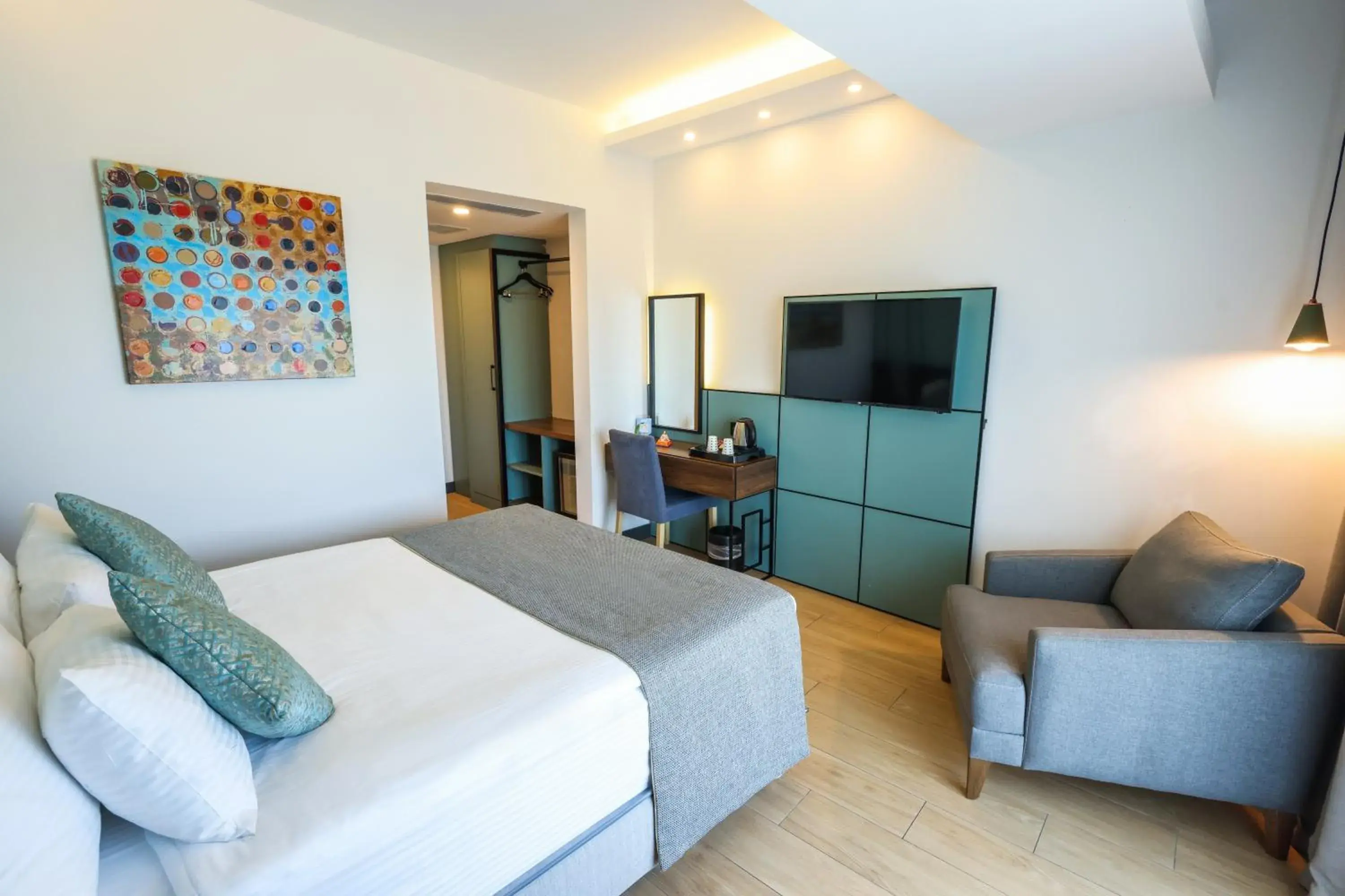 Queen Room in Leaf Port Hotel Queen Room in Leaf Port Hotel