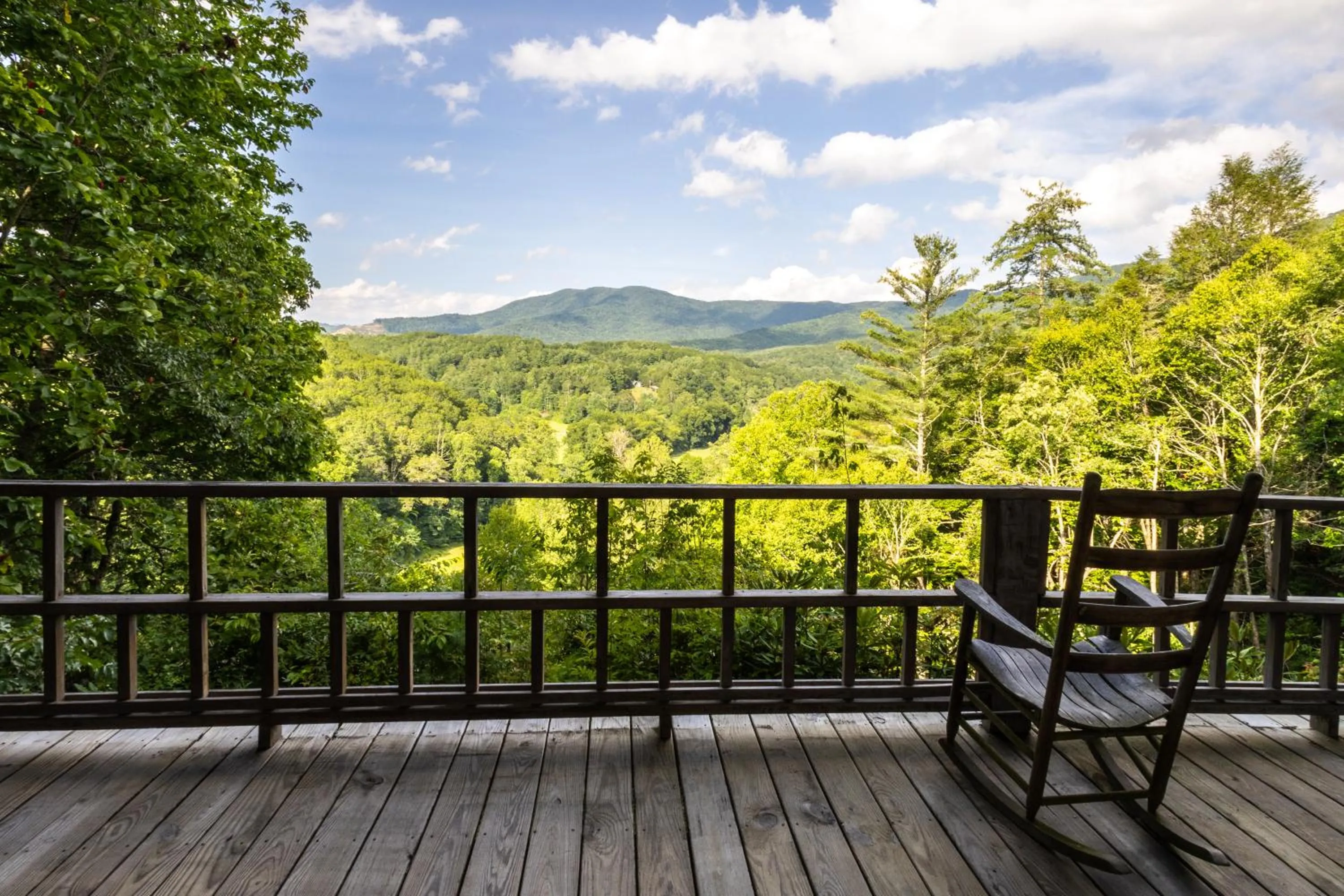 Balcony/Terrace in Springmaid Mountain Retreat & Stables