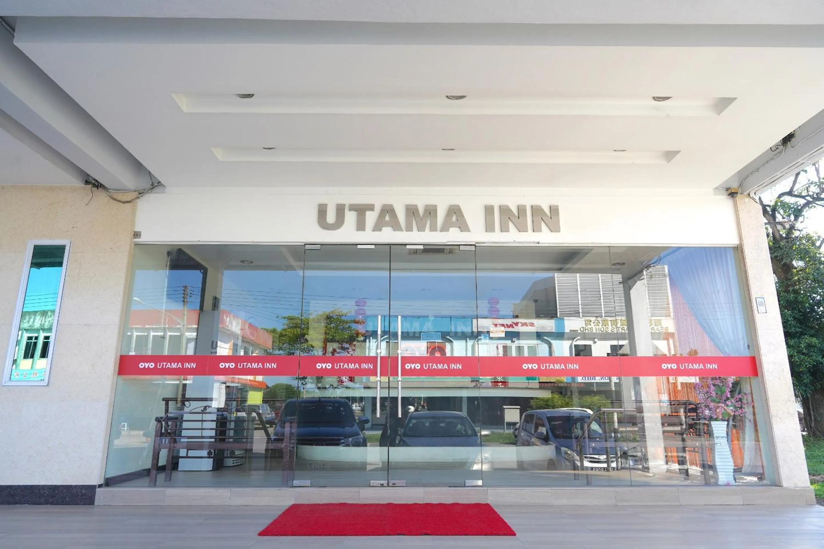 Facade/entrance in Hotel O Utama Inn