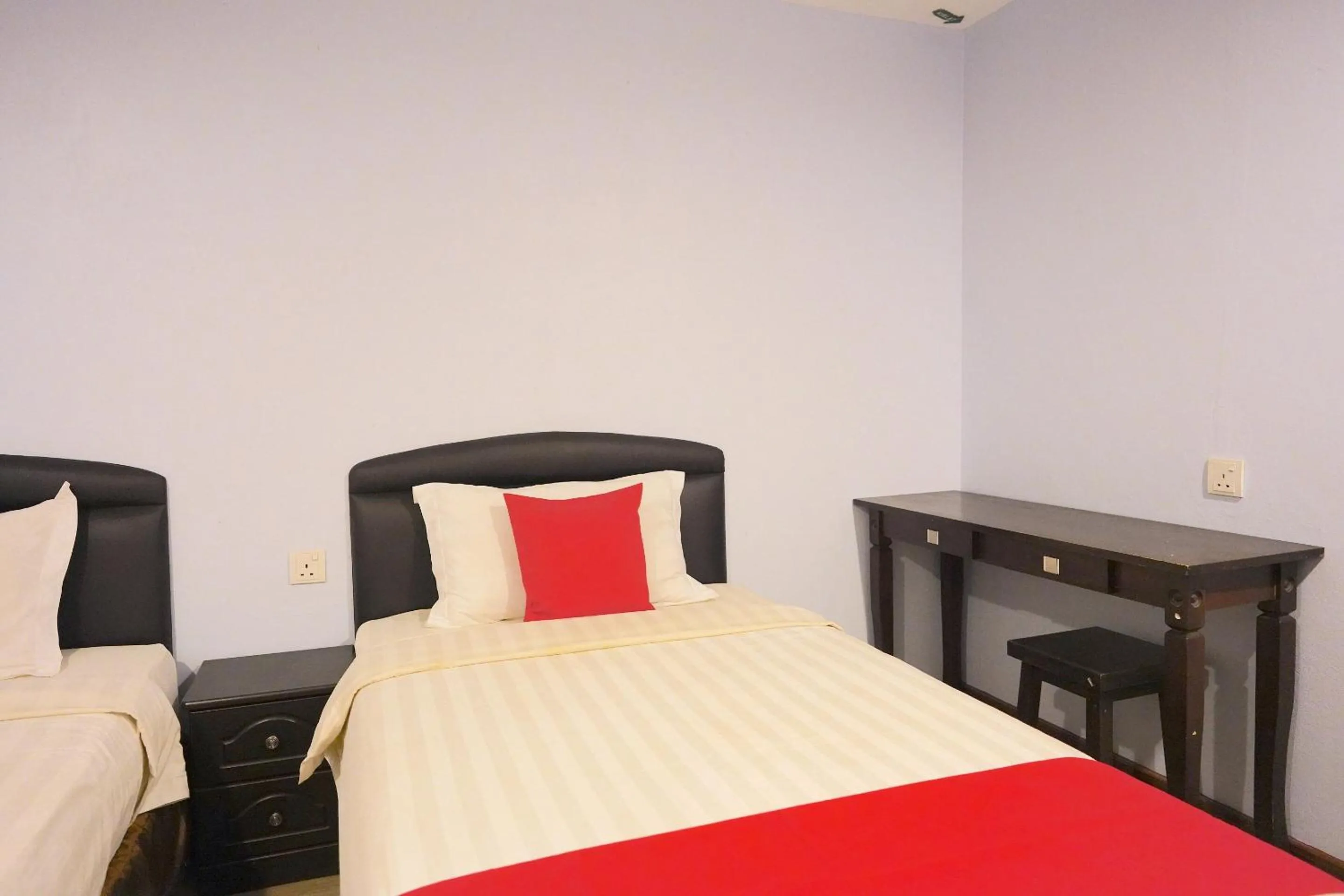 Bedroom, Bed in Hotel O Utama Inn