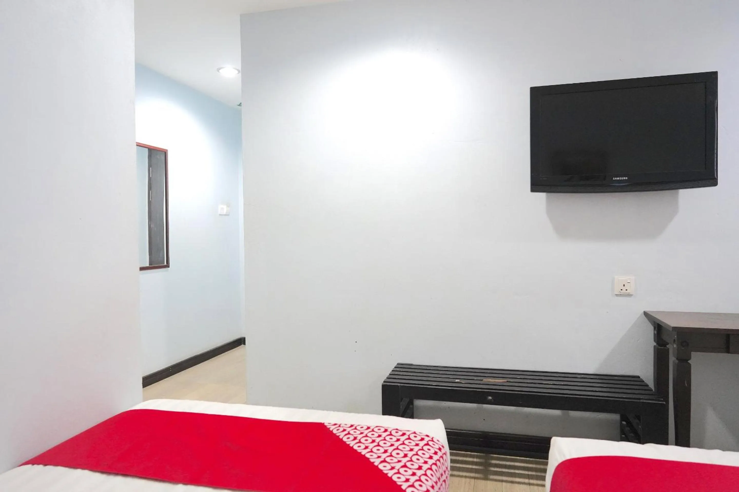 Bedroom in Hotel O Utama Inn