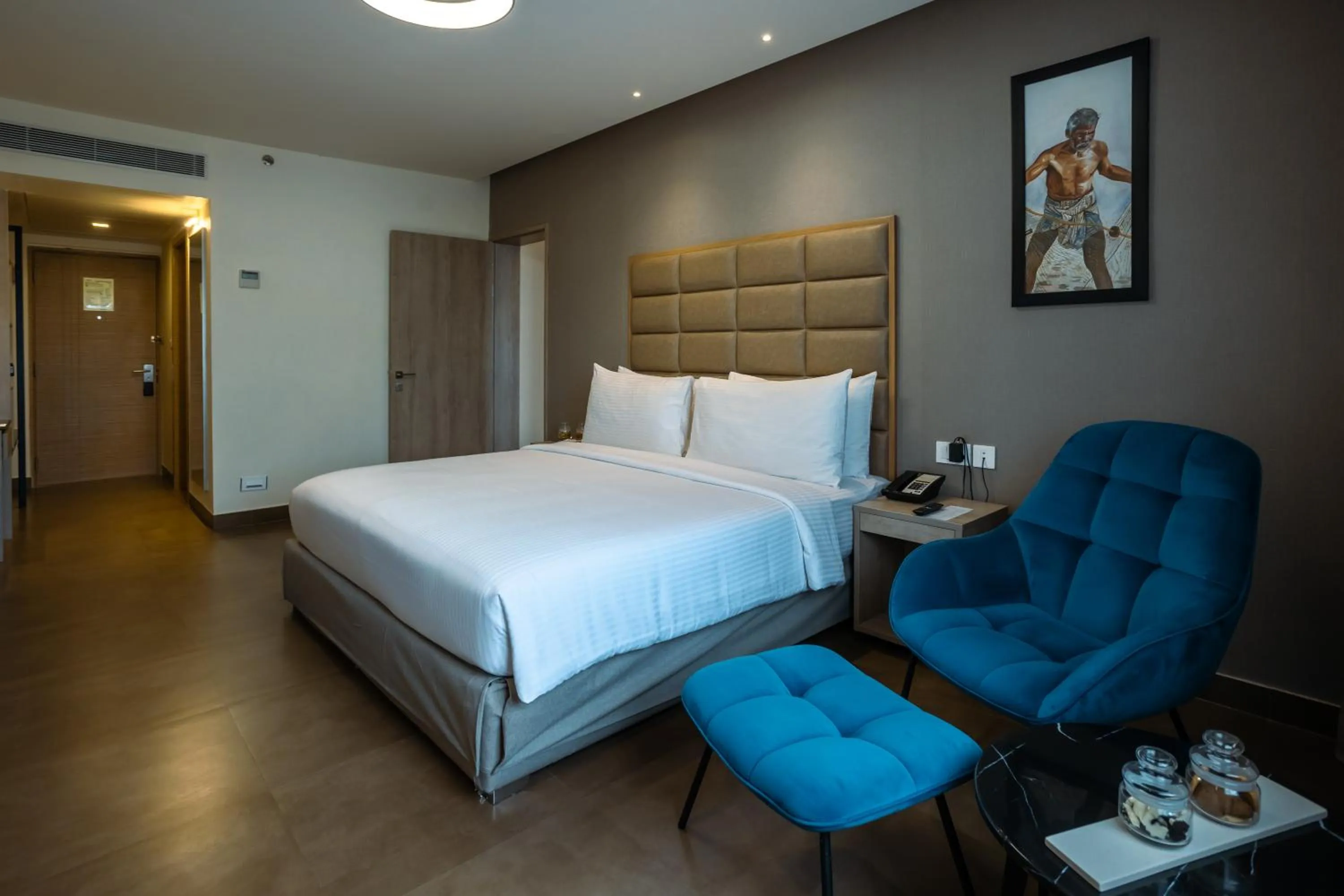 Bedroom, Bed in Amika Hotel,Madurai - Near Airport