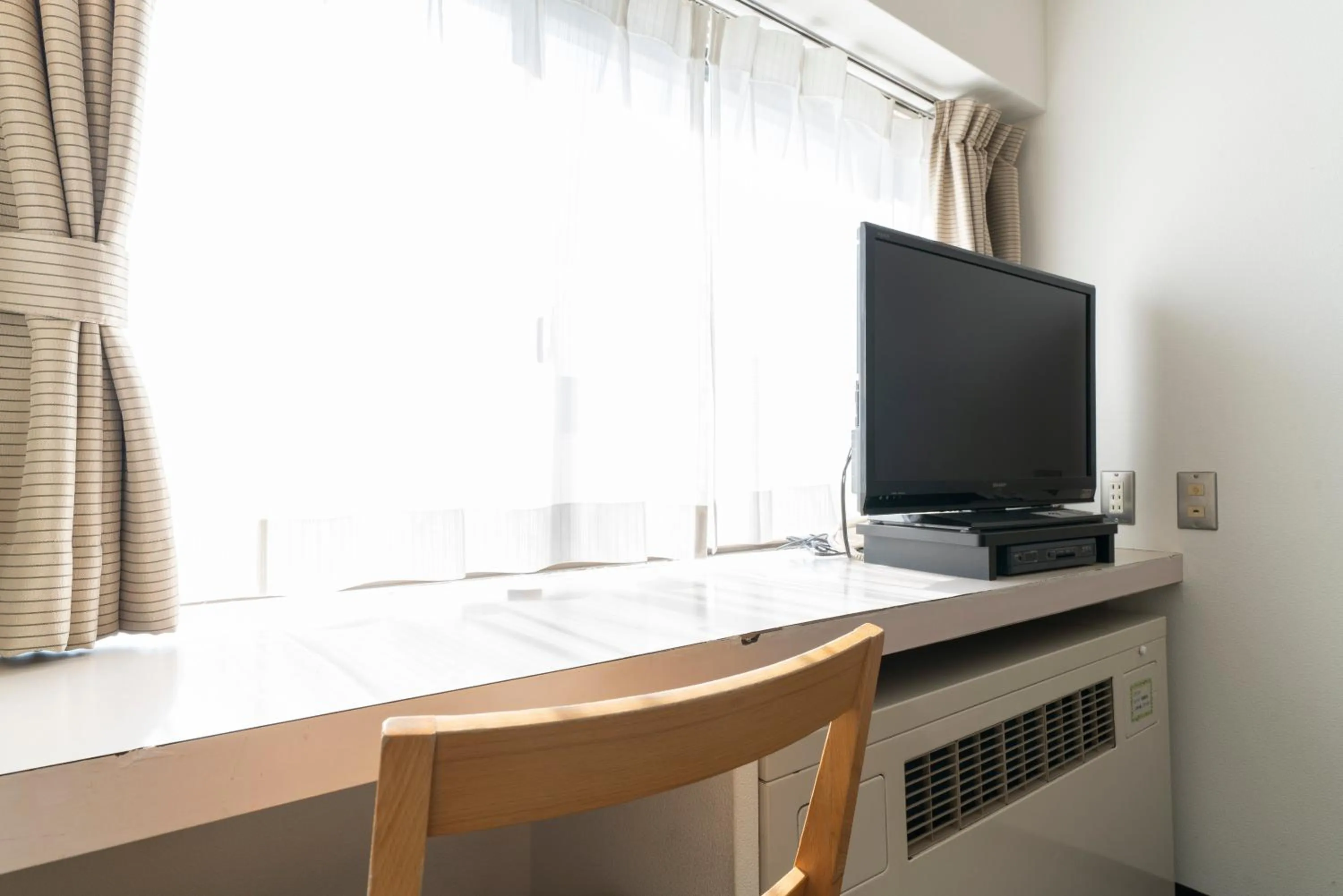 Photo of the whole room in Hotel Econo Higashi Kanazawa