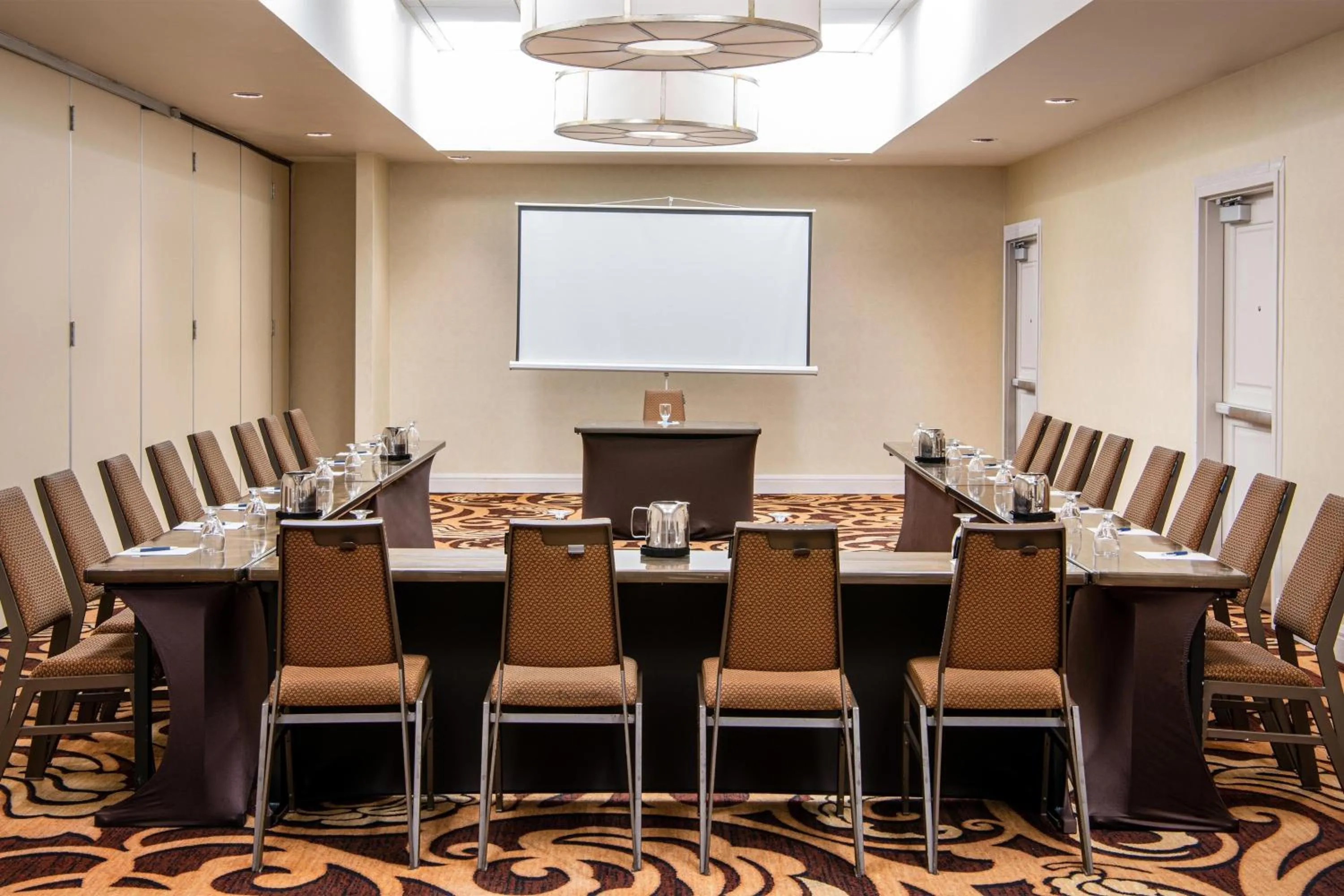 Meeting/conference room in Sheraton Mission Valley San Diego Hotel