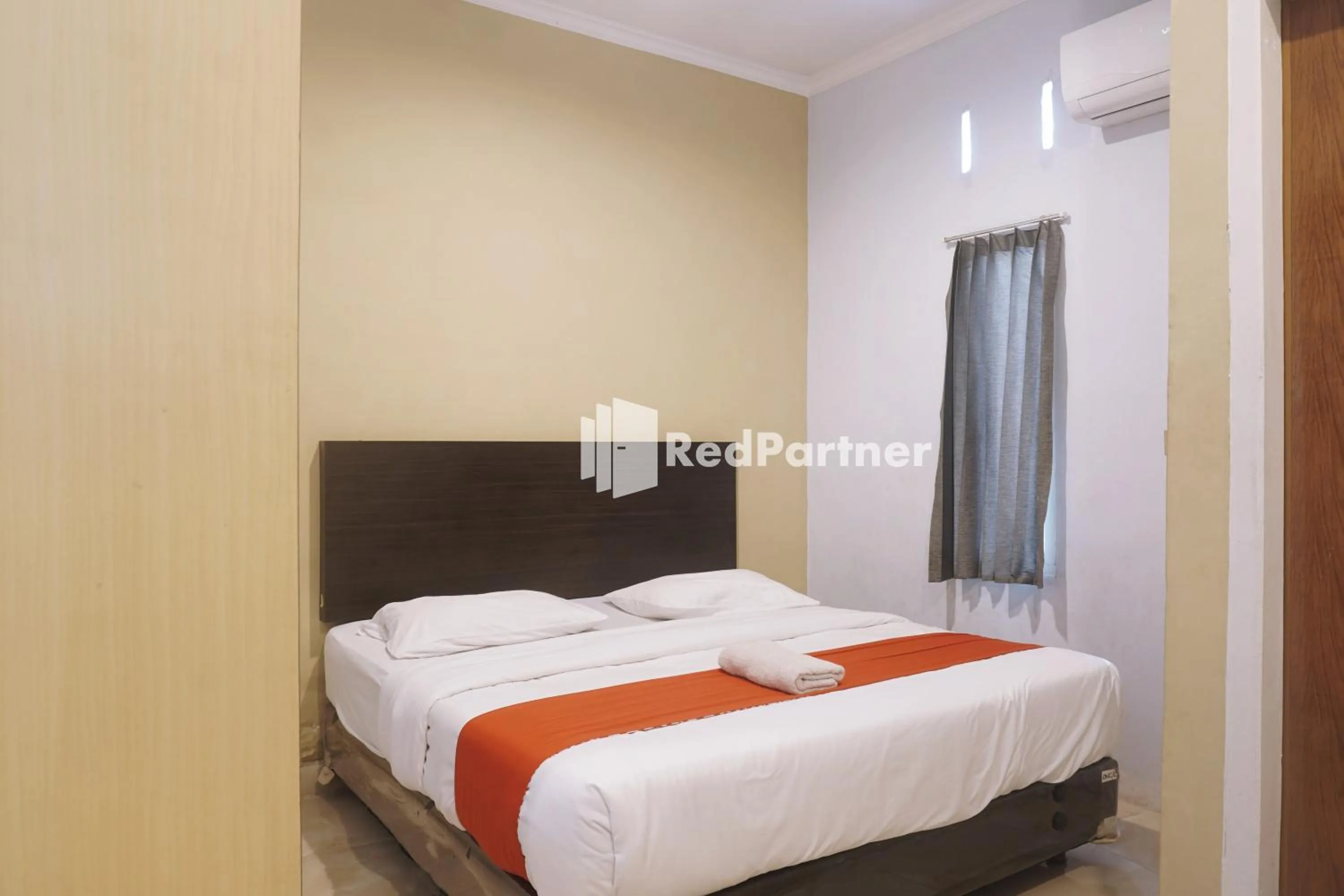 Bedroom, Bed in Tassa Homestay Syariah RedPartner