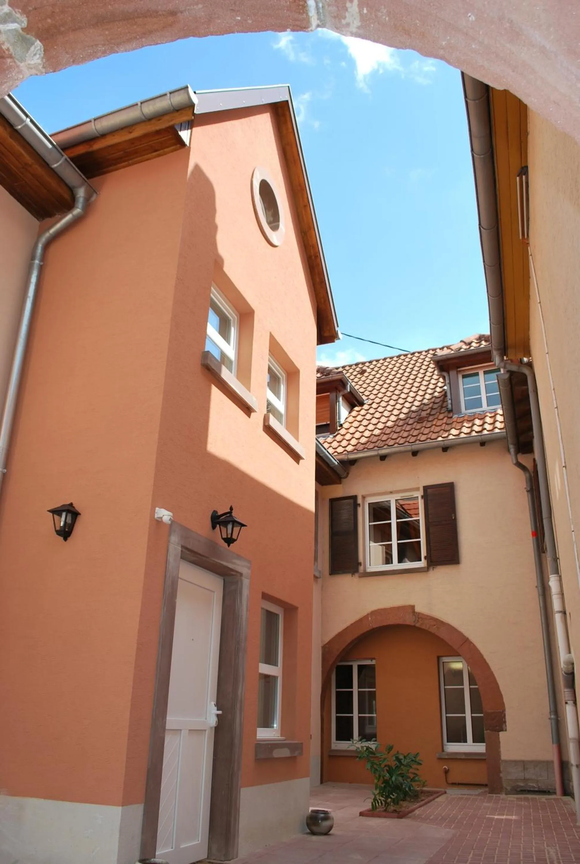 Facade/entrance in Logis Hôtel Restaurant Kleiber