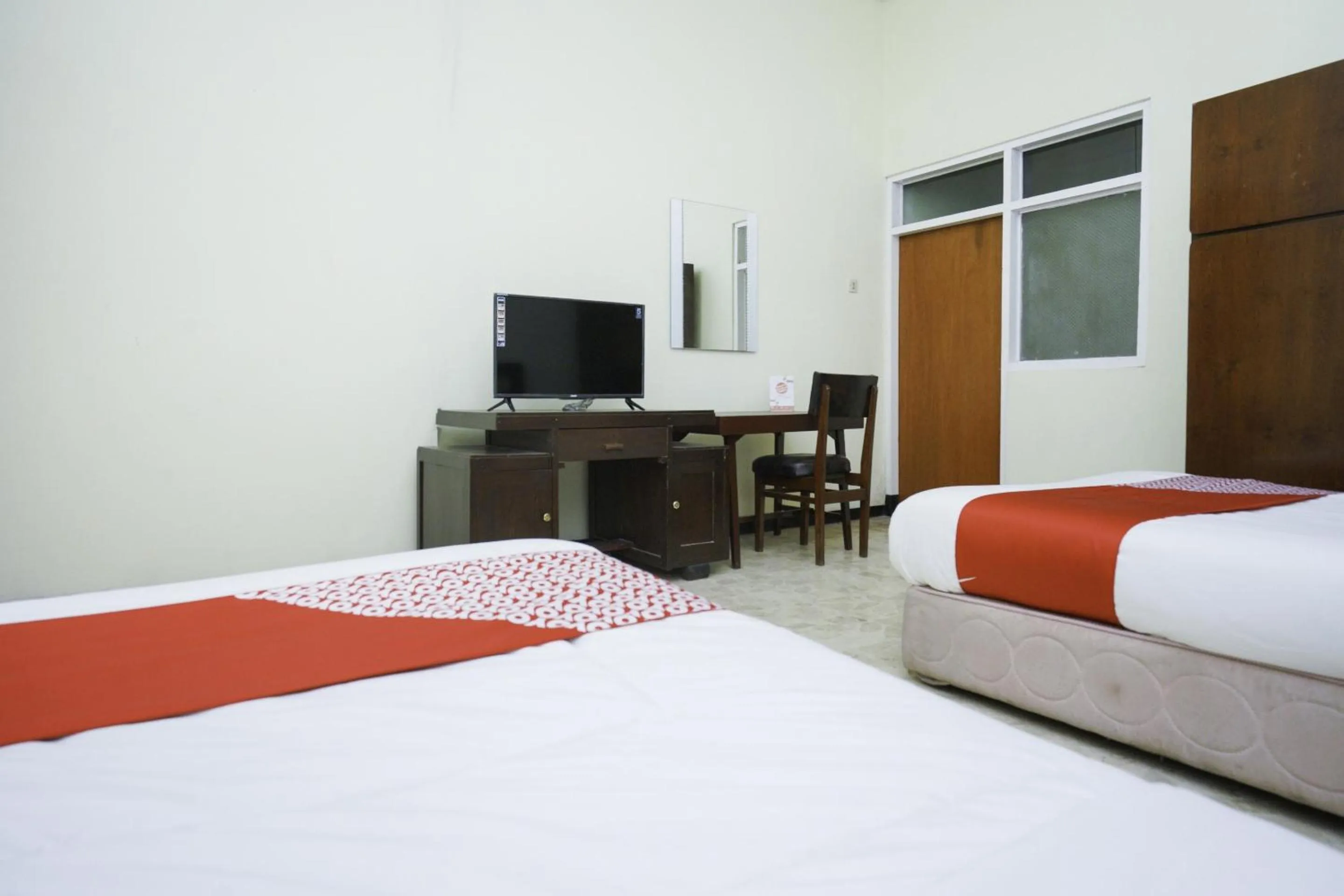 Bedroom, Bed in Hotel O Penginapan Bidara Syariah