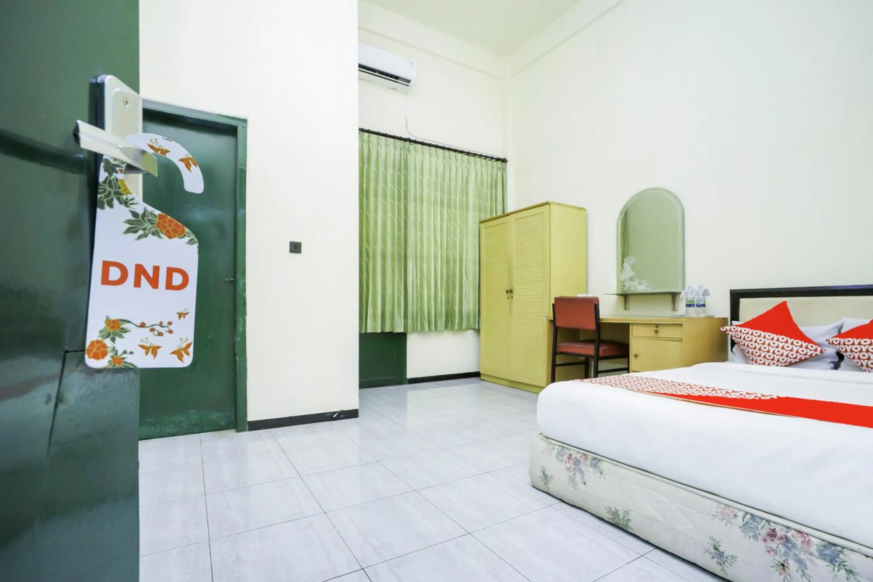 Bedroom, Bed in Hotel O Penginapan Bidara Syariah