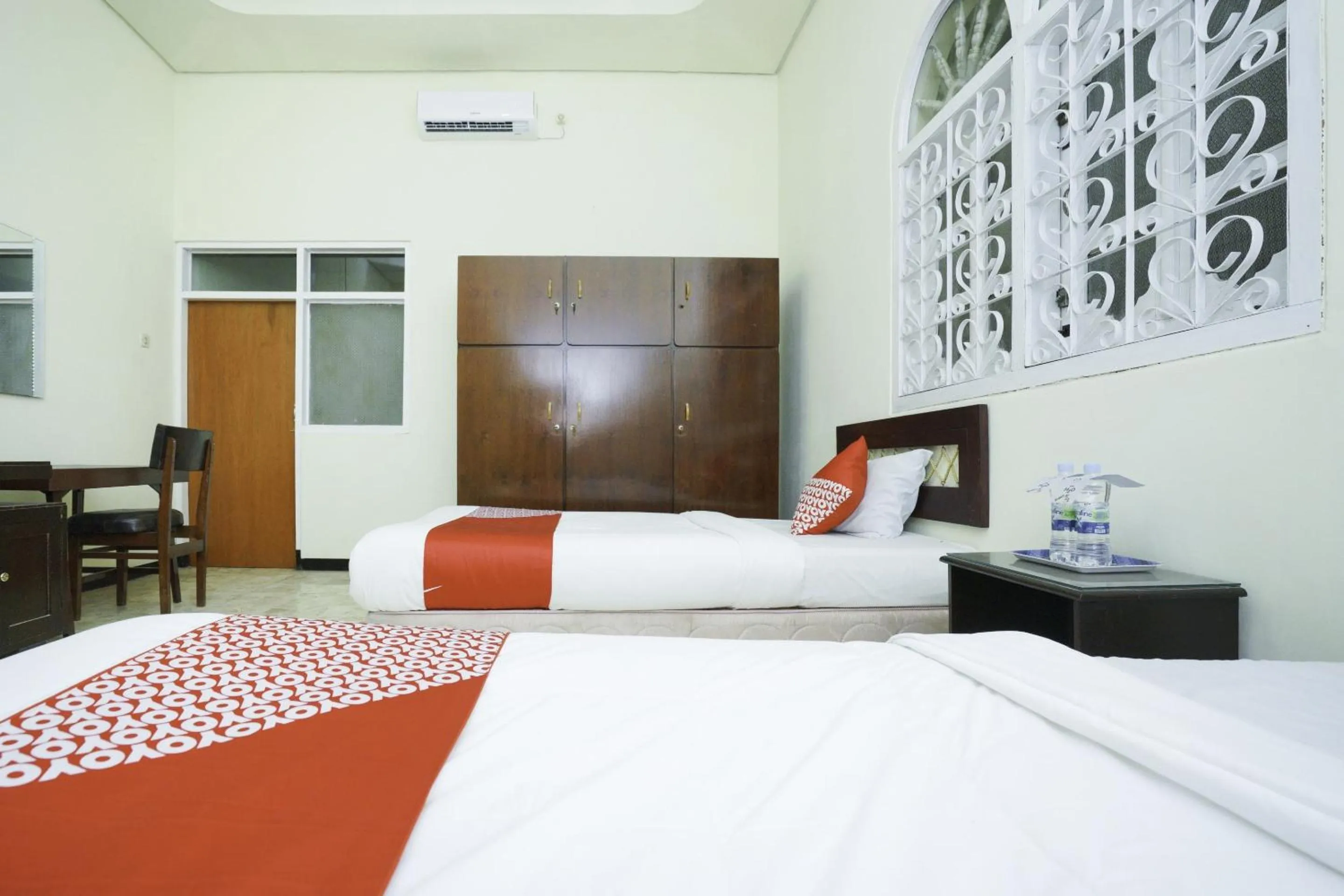 Bedroom, Bed in Hotel O Penginapan Bidara Syariah