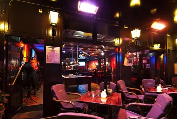 Restaurant/places to eat in Hotel de Markt