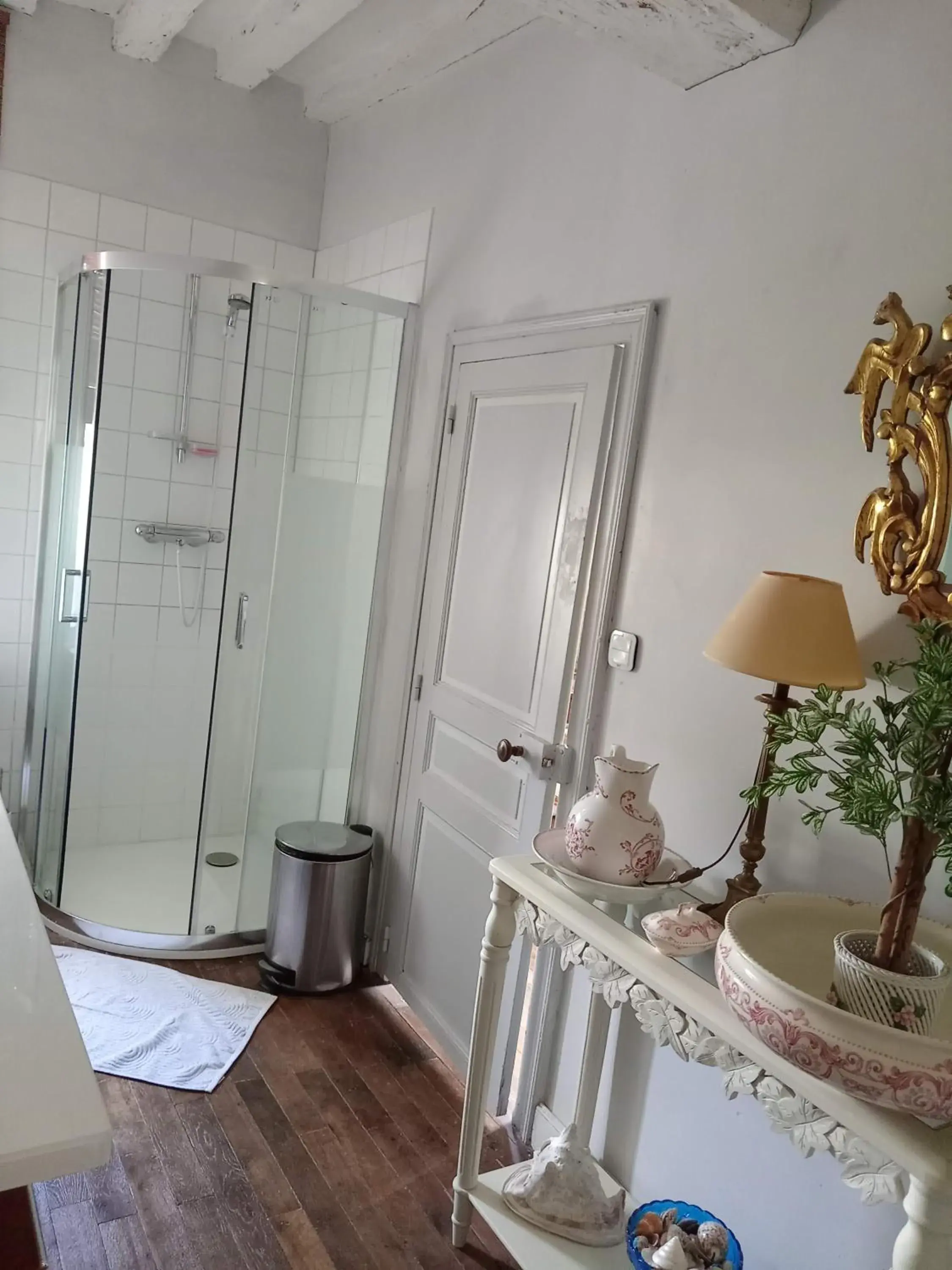 Twin Room in Manoir de la Chapelle Twin Room in Manoir de la Chapelle