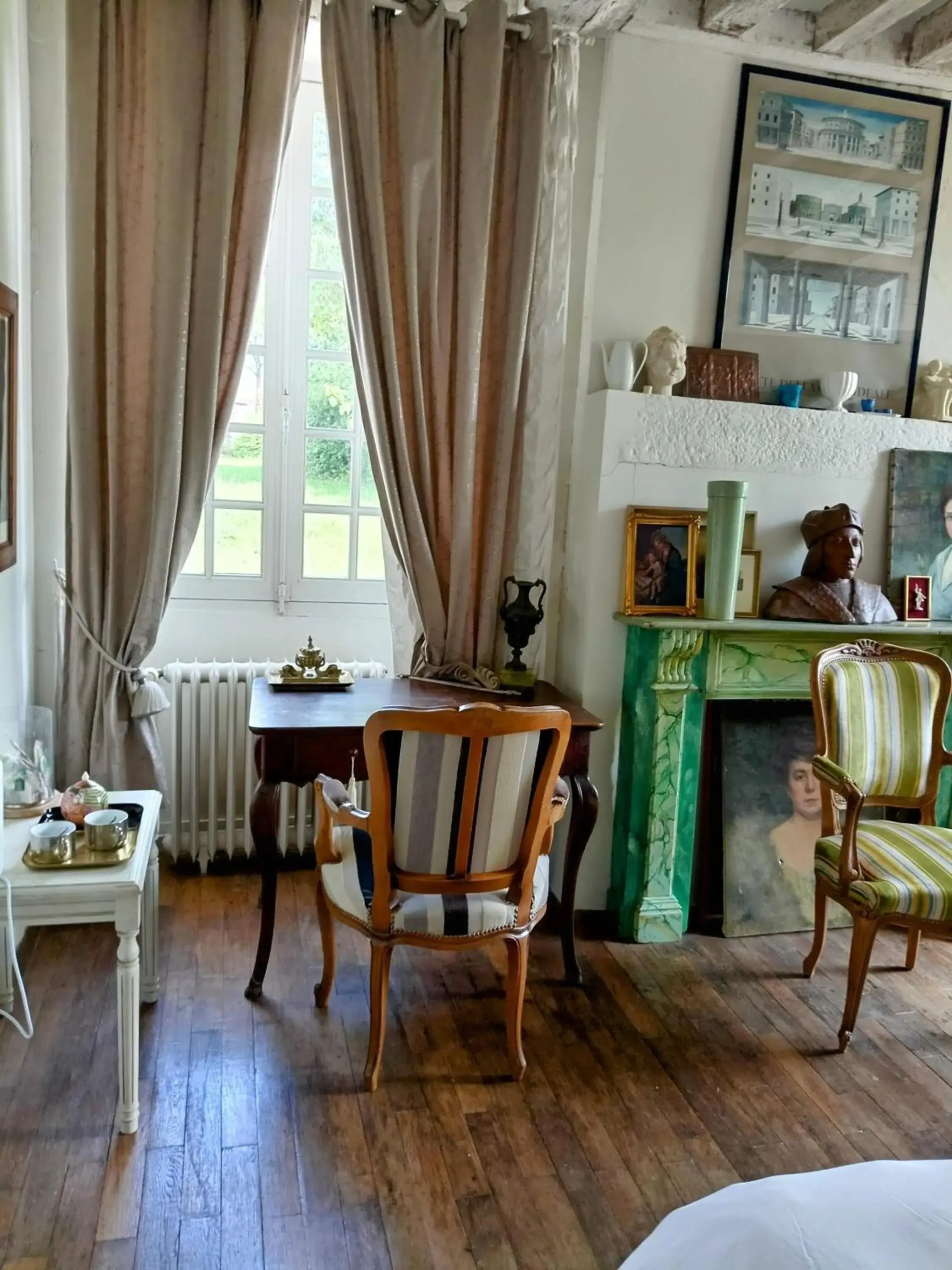 Twin Room in Manoir de la Chapelle Twin Room in Manoir de la Chapelle