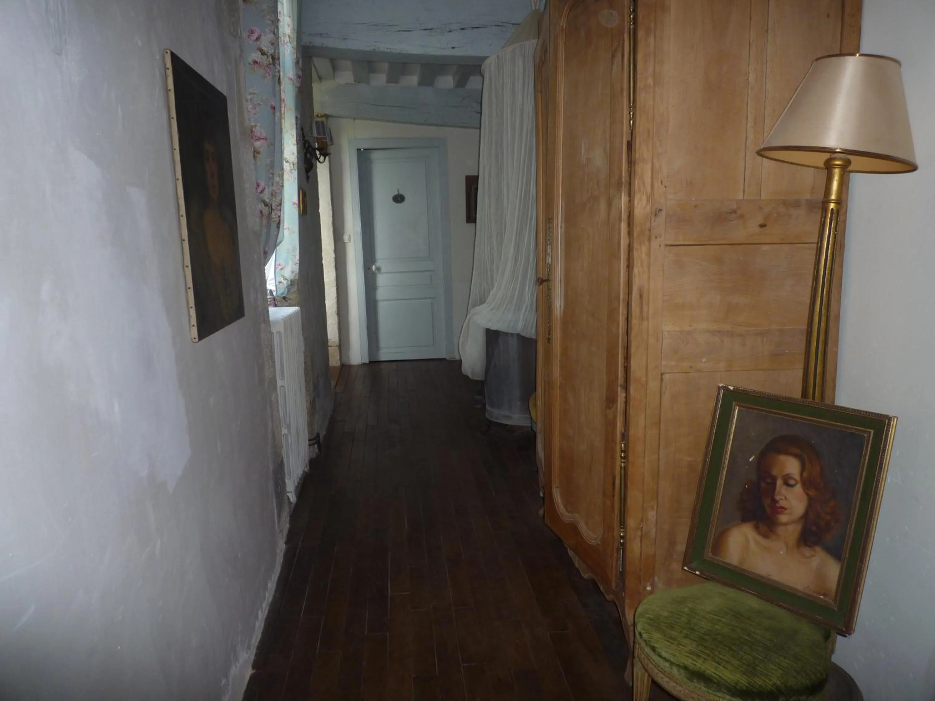 Decorative detail in Manoir de la Chapelle