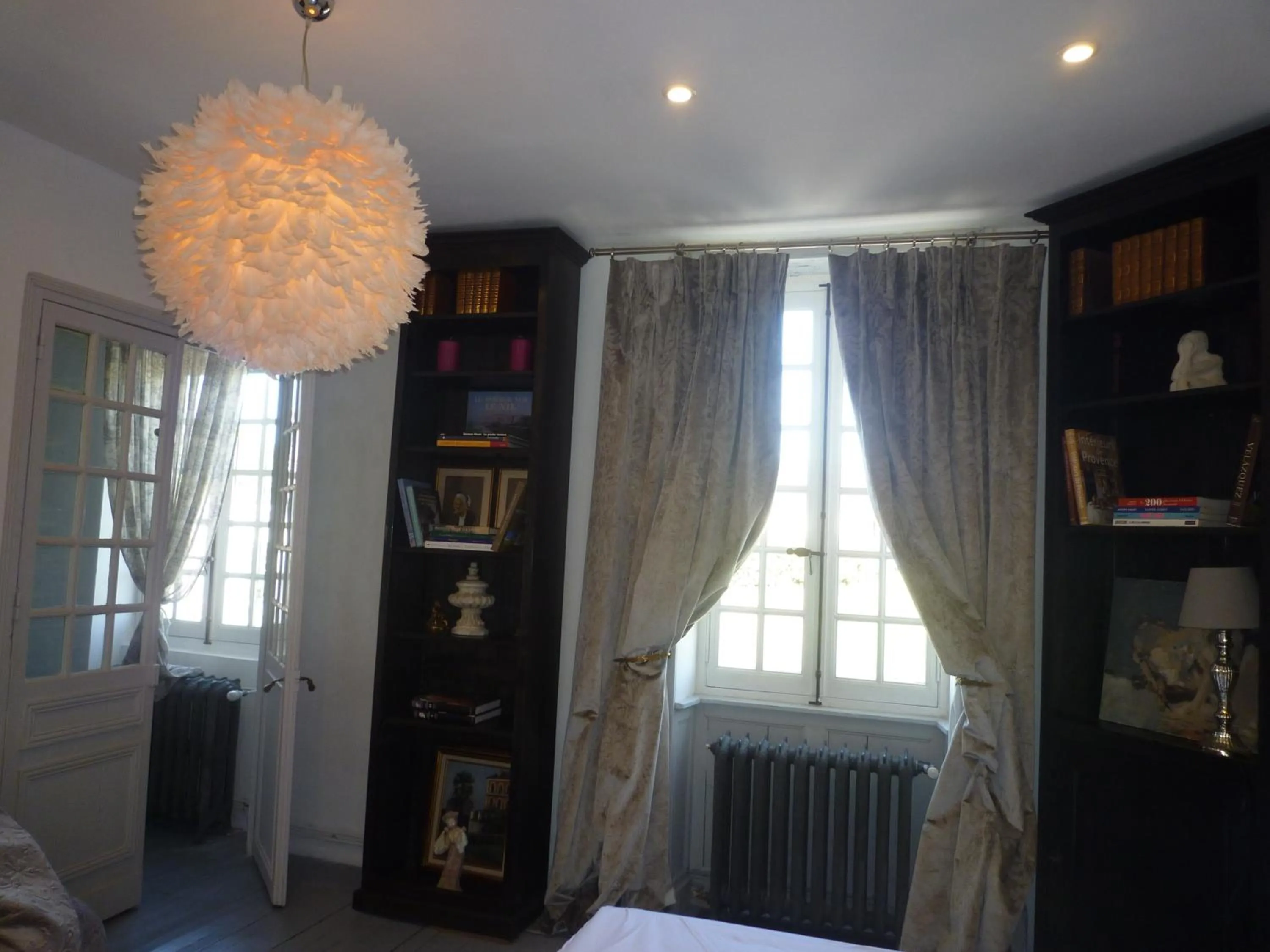 Photo of the whole room, Bed in Manoir de la Chapelle