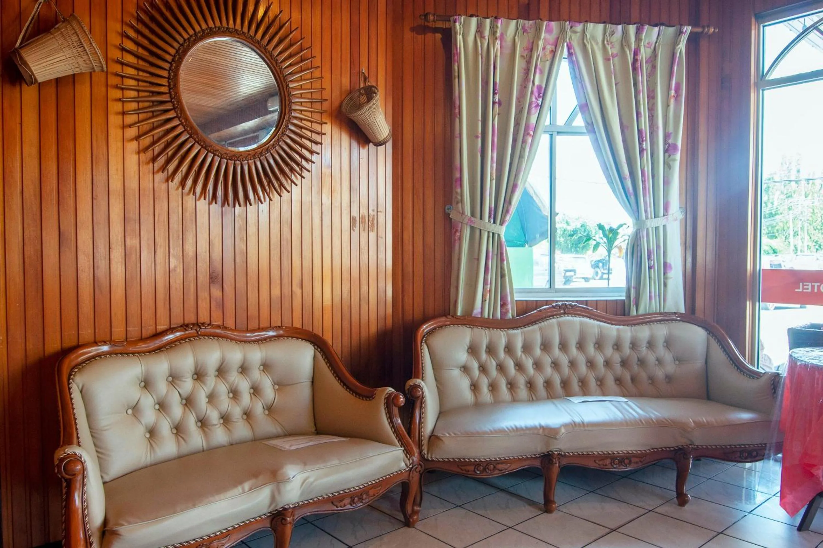 Other, Seating Area in OYO 89577 Kristal Hotel