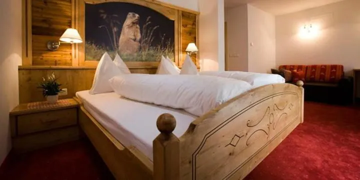 Bedroom, Bed in Hotel Pfandleralm
