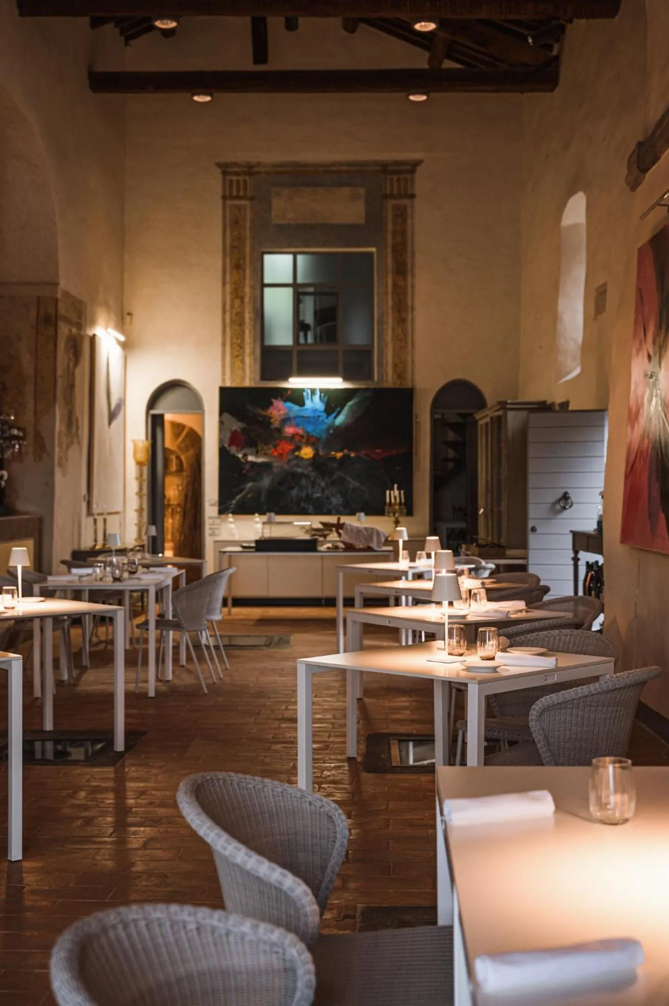 Restaurant/places to eat in Nikis Resort