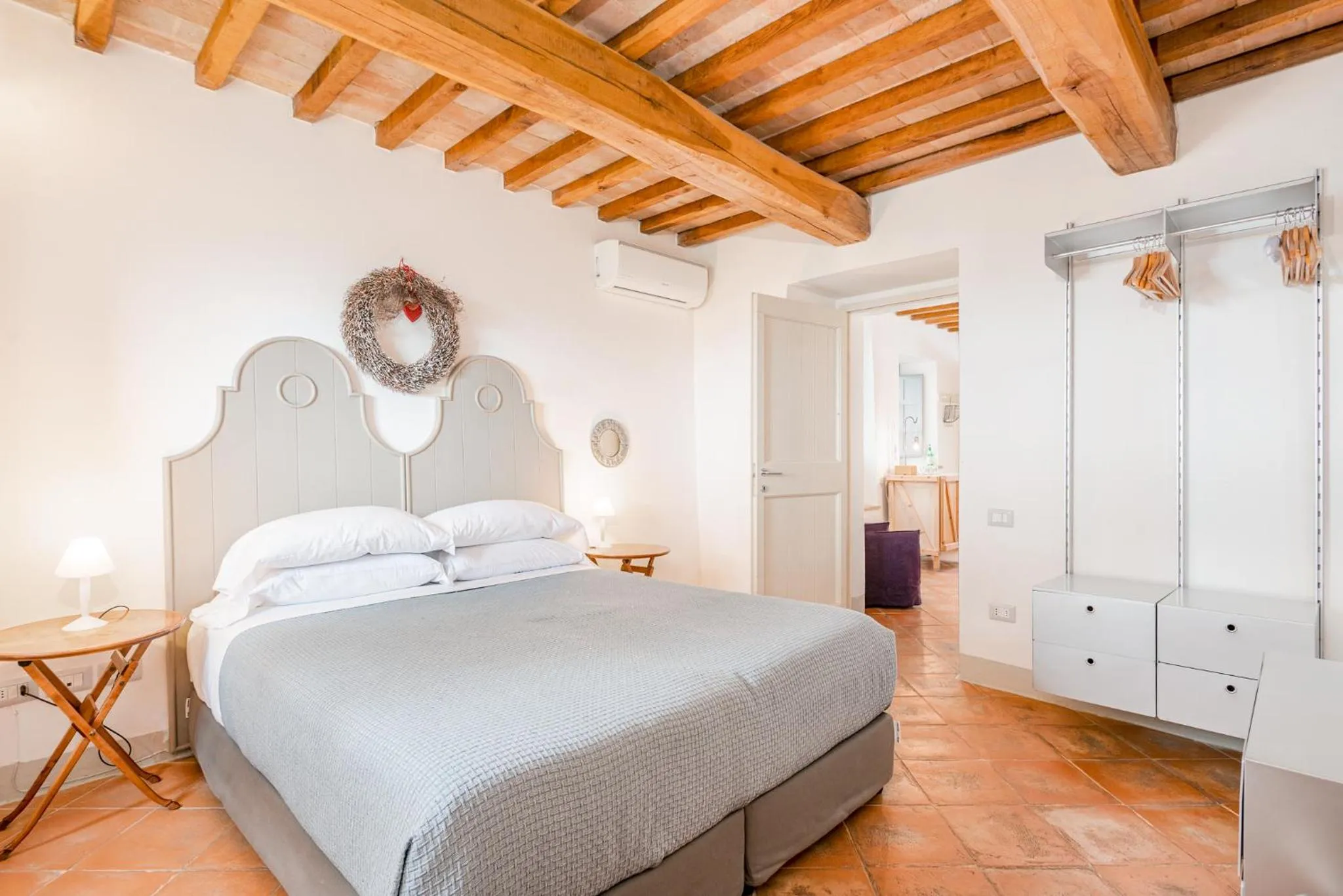 Bedroom, Bed in Nikis Resort