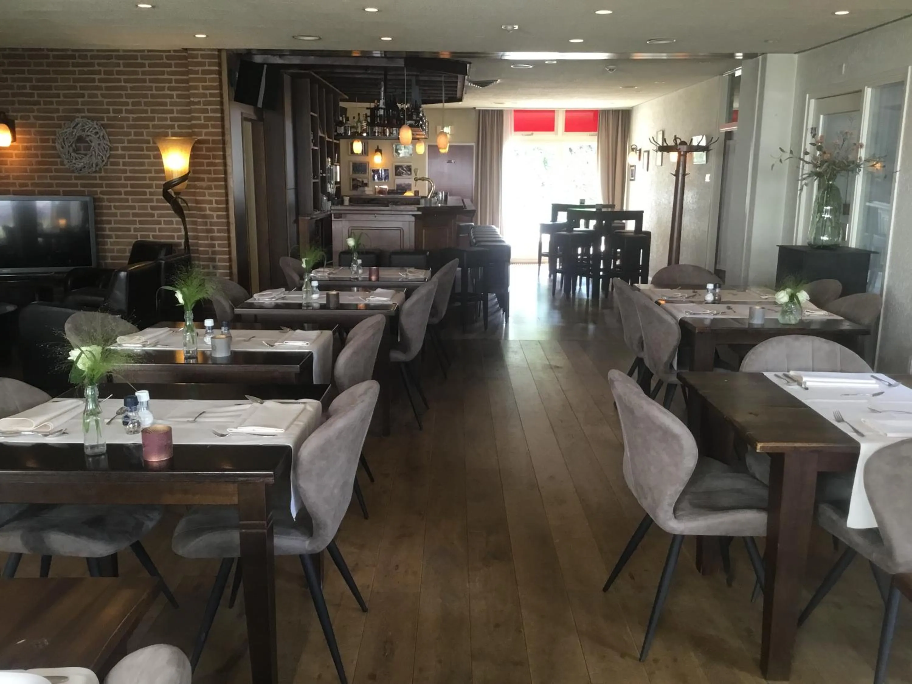 Restaurant/places to eat in Hotel Steensel