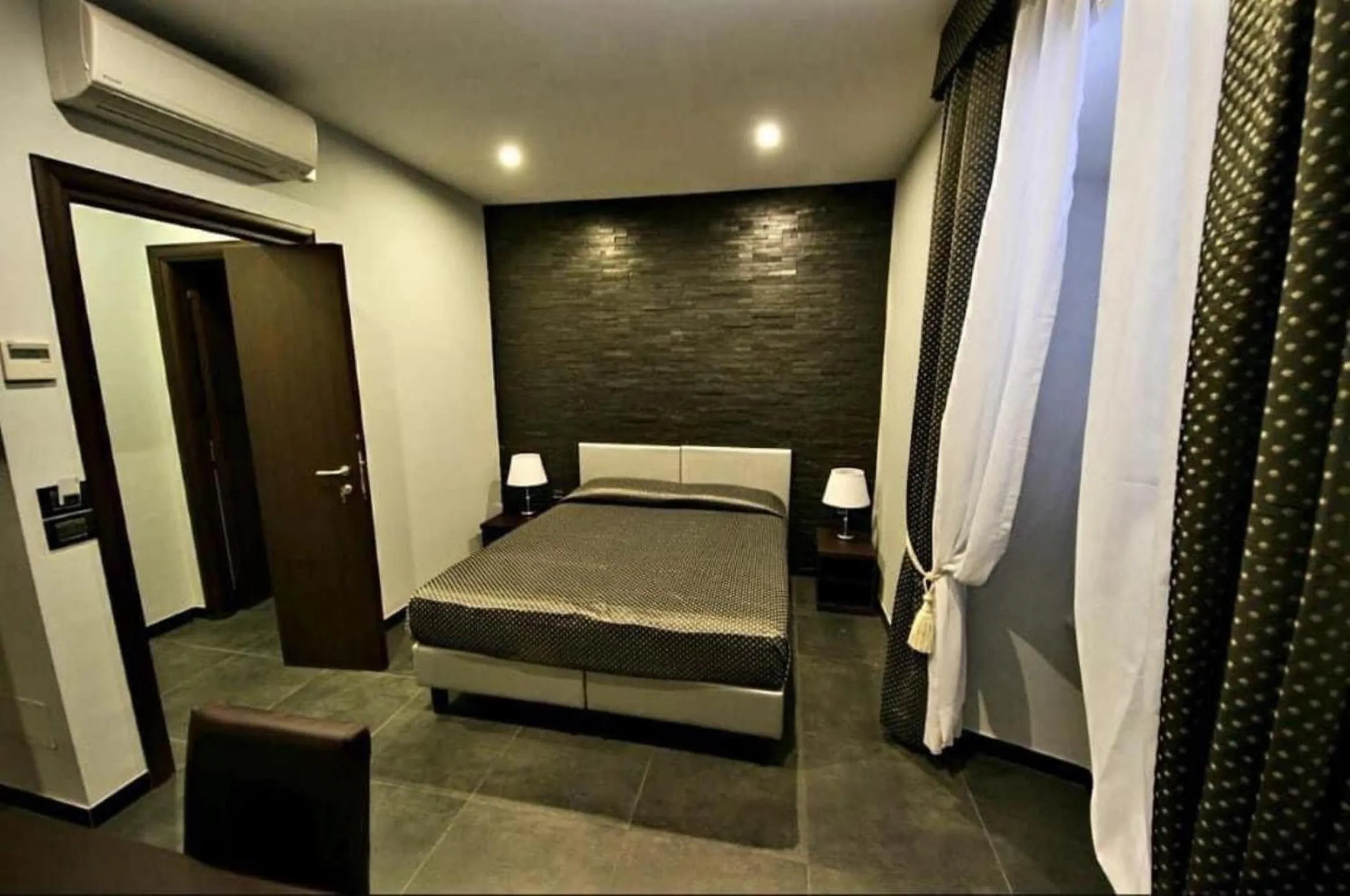 Bedroom, Bed in B&B Roma Castle Termini