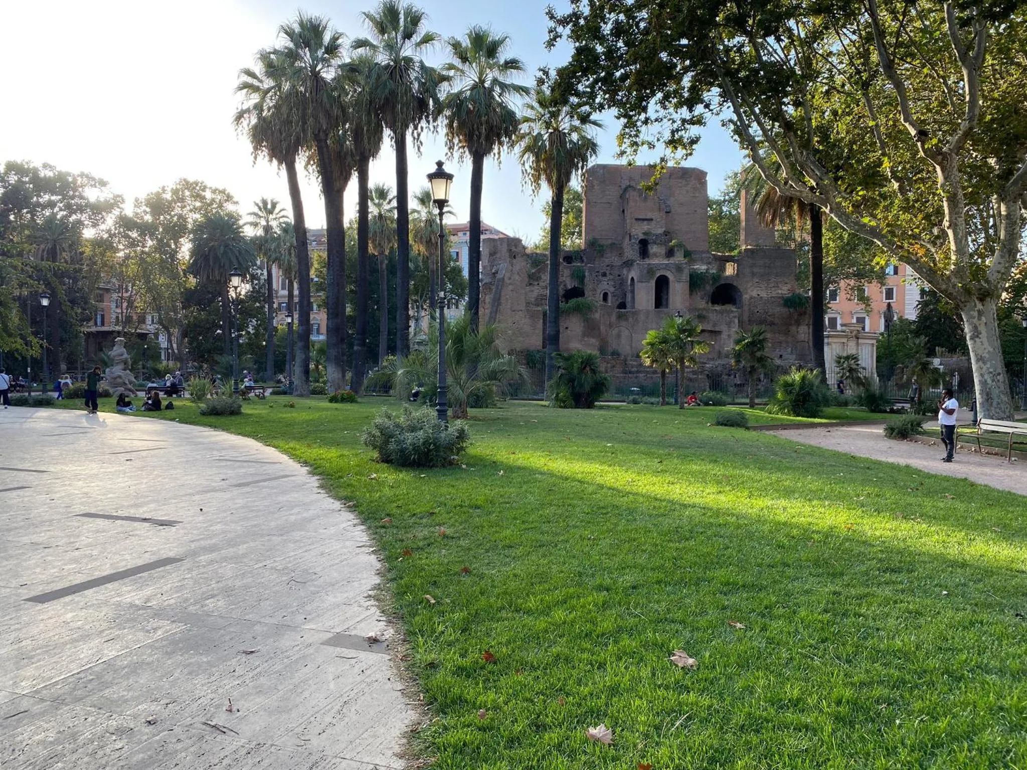 Garden view in B&B Roma Castle Termini