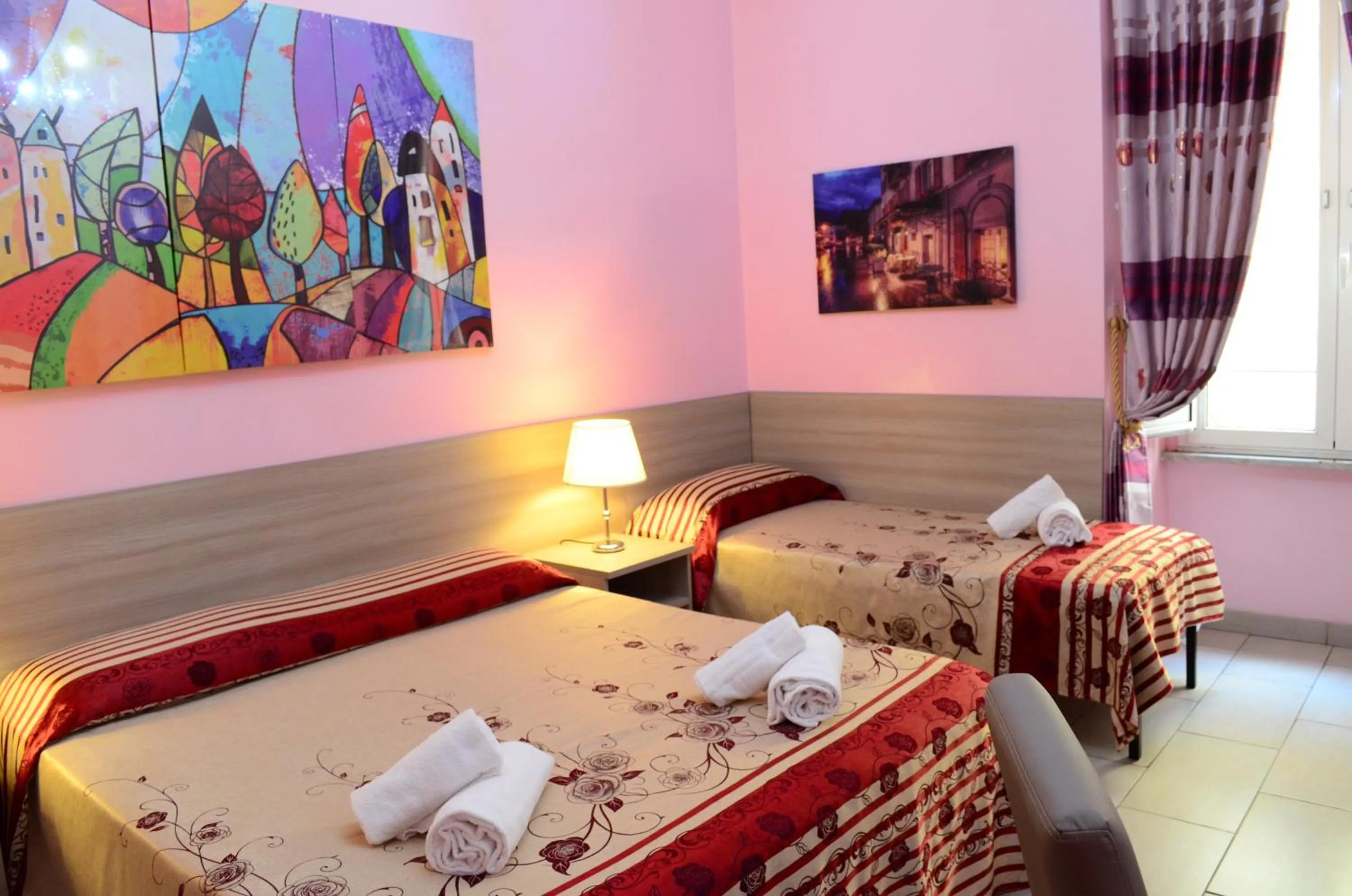 Photo of the whole room, Bed in B&B Roma Castle Termini