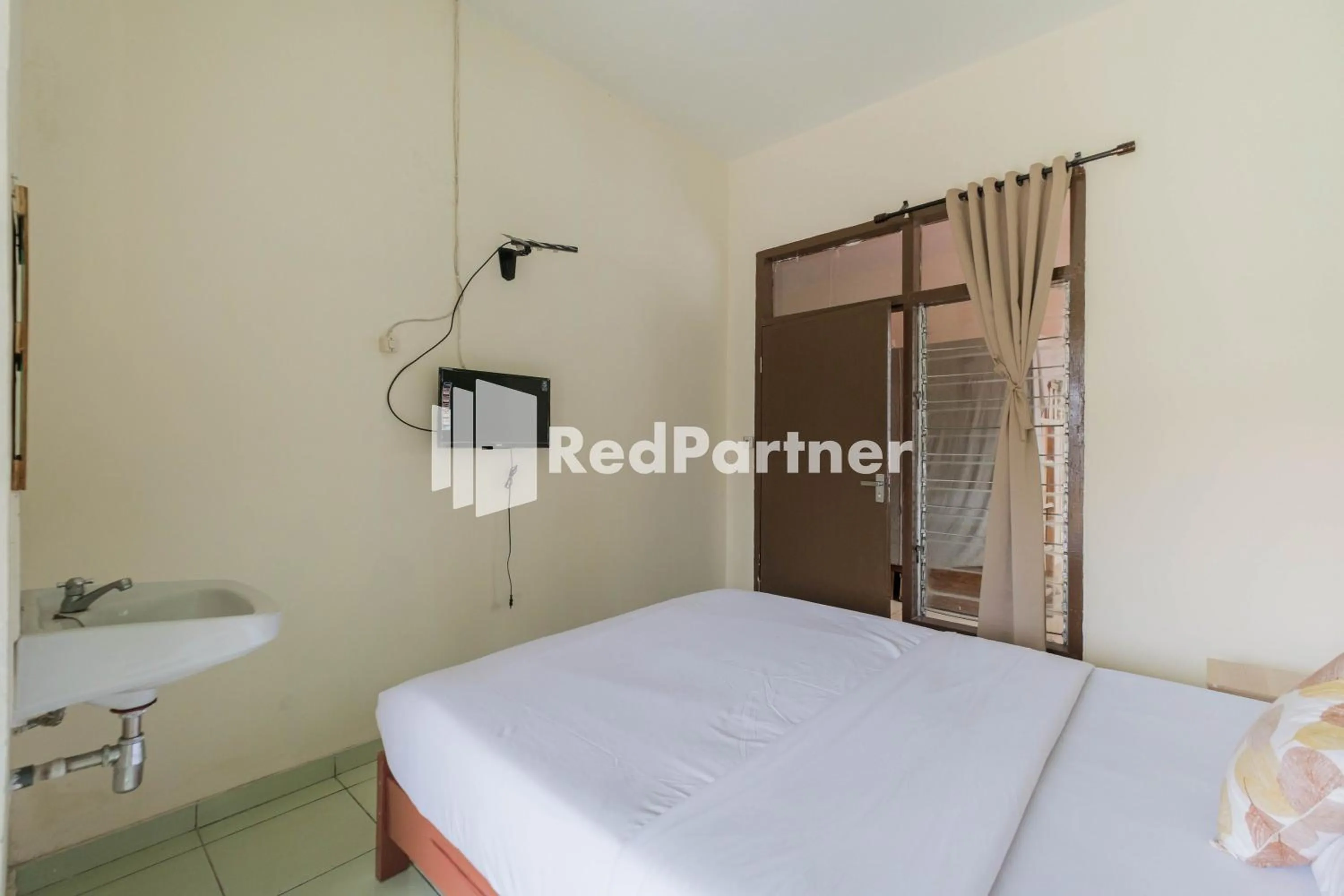 Bedroom in Pondok Cahya Panorama Lembang RedPartner