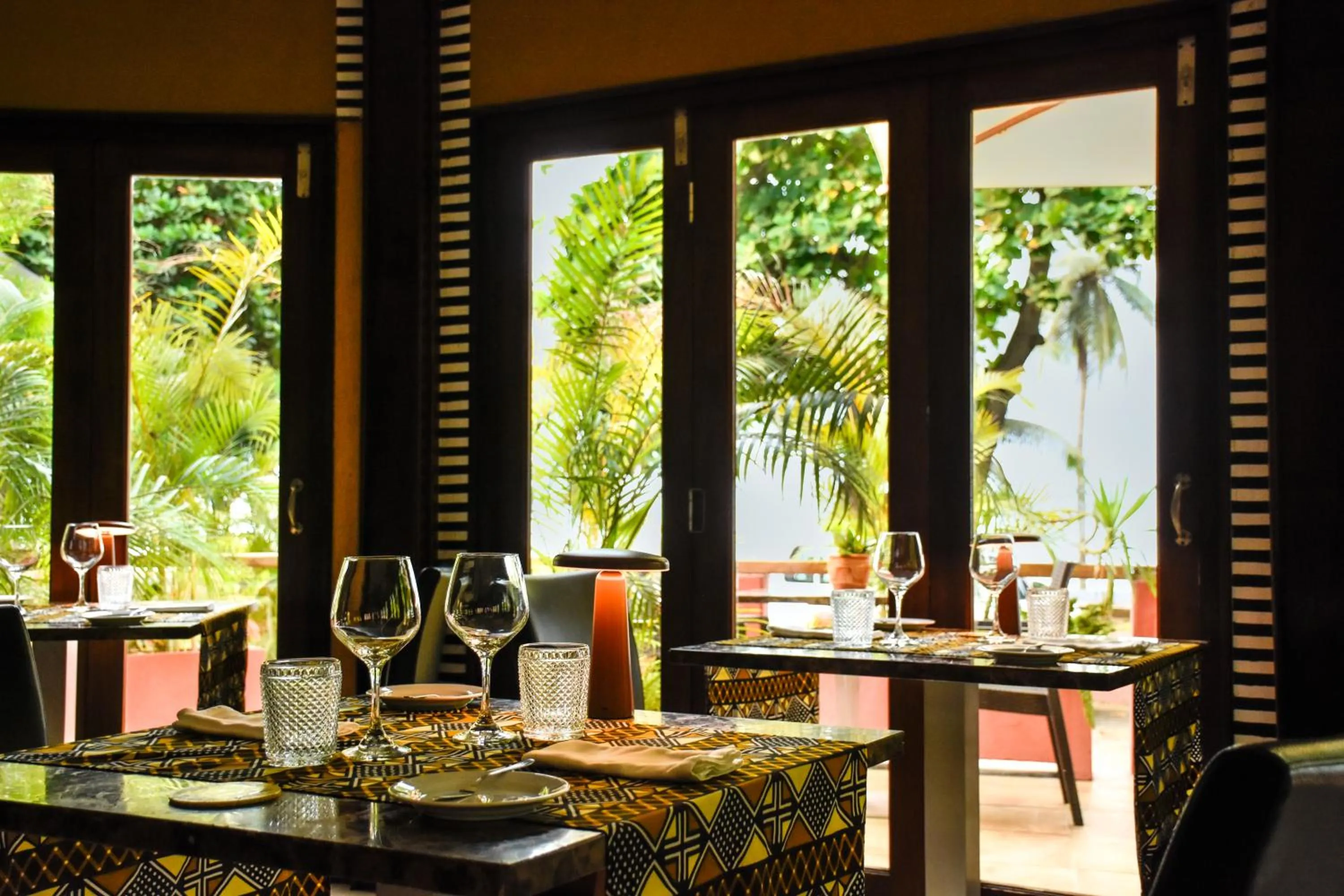 Restaurant/places to eat in Omali São Tomé