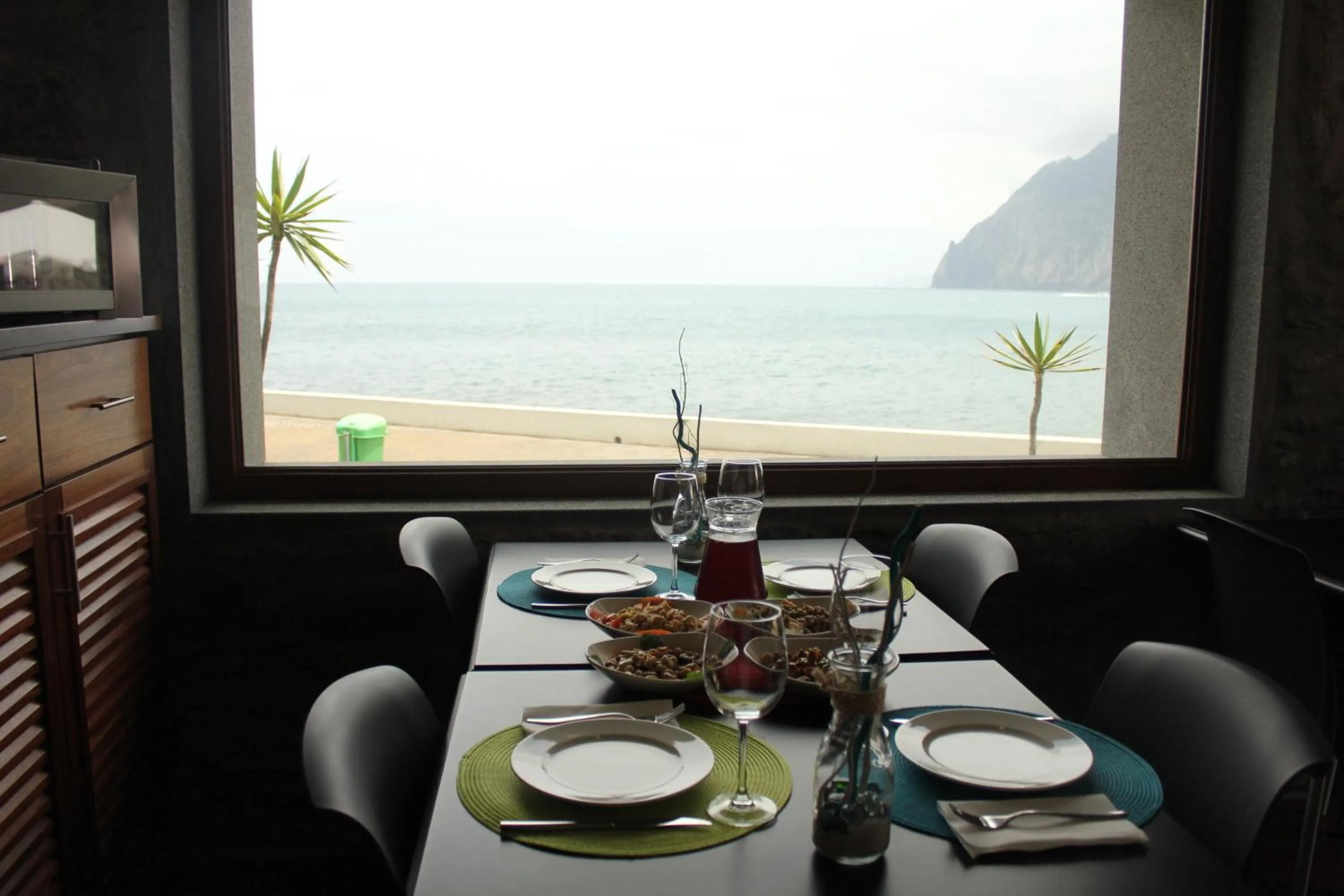 Restaurant/places to eat in Hotel Vila Bela