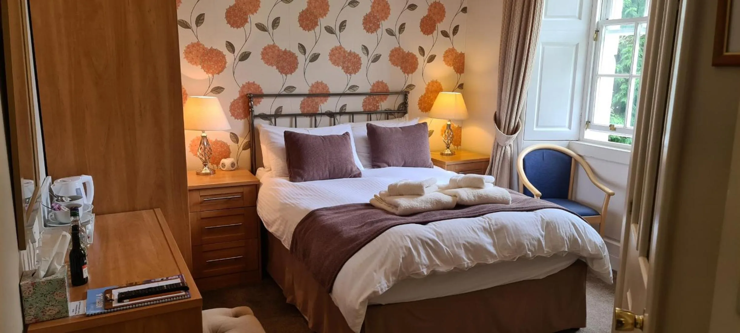 Bed in CREAG DHUBH COUNTRY HOUSE