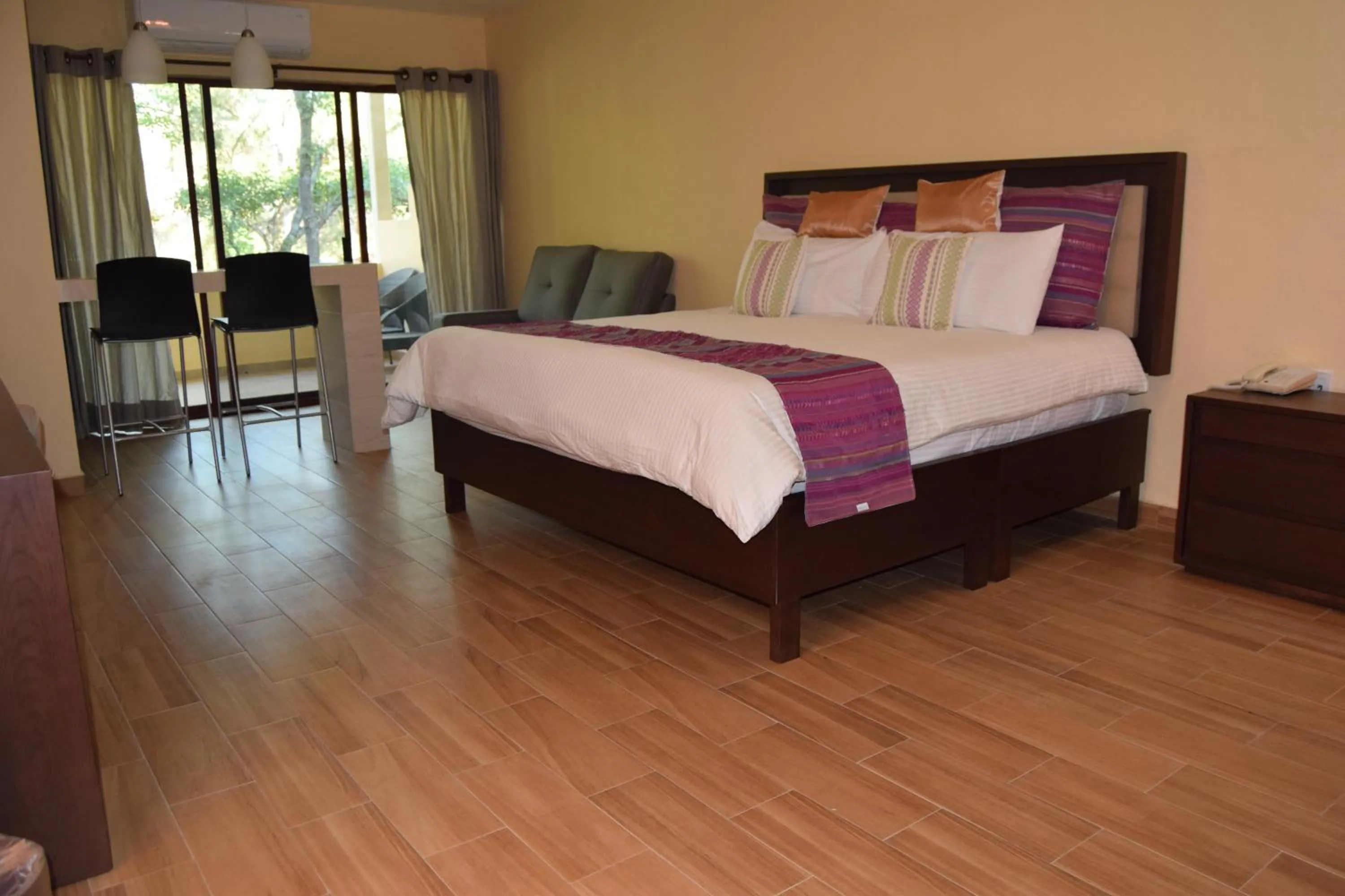 Bed in Hotel Chapala Country