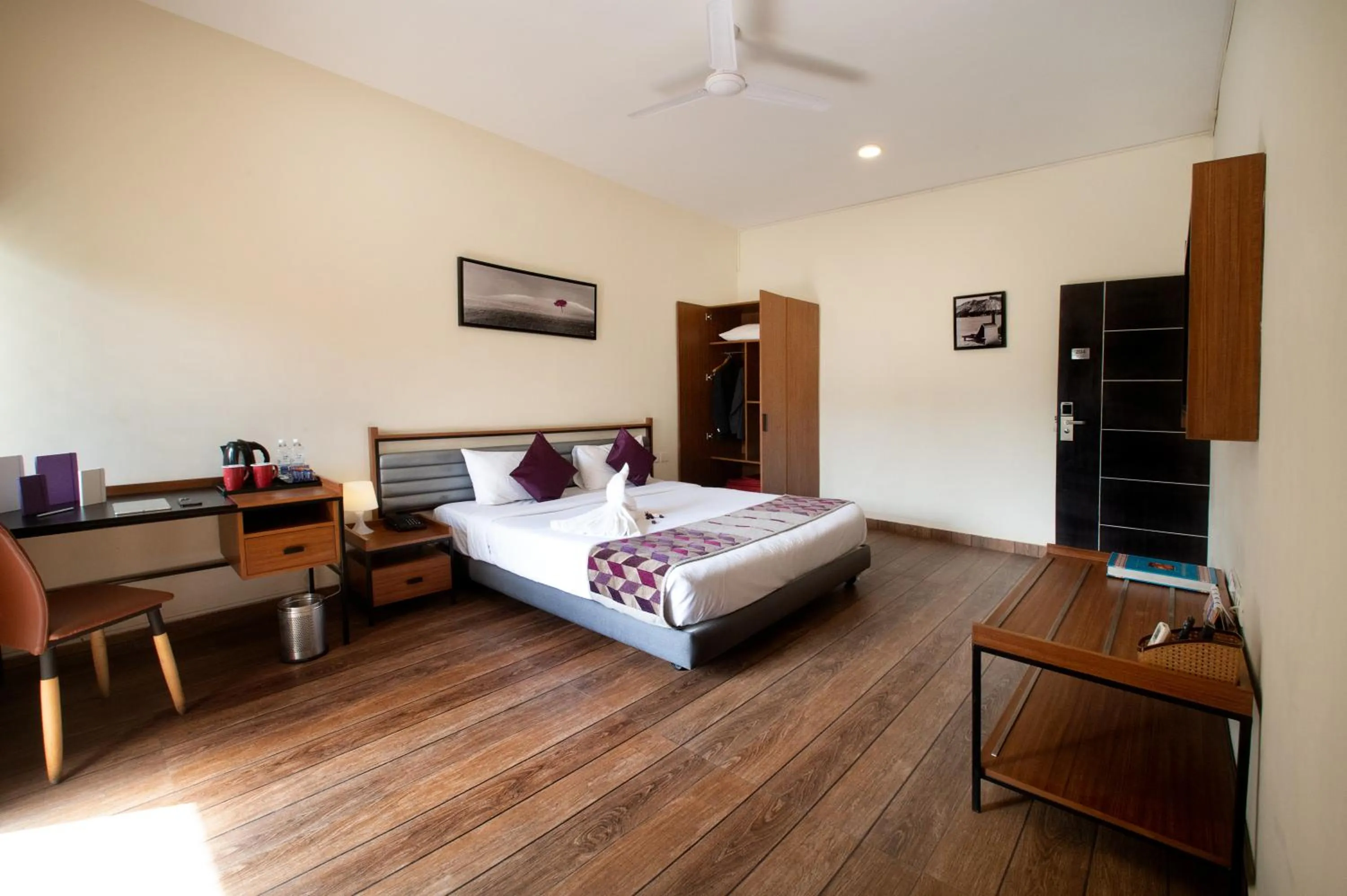 Bed in Purple Cloud Urban