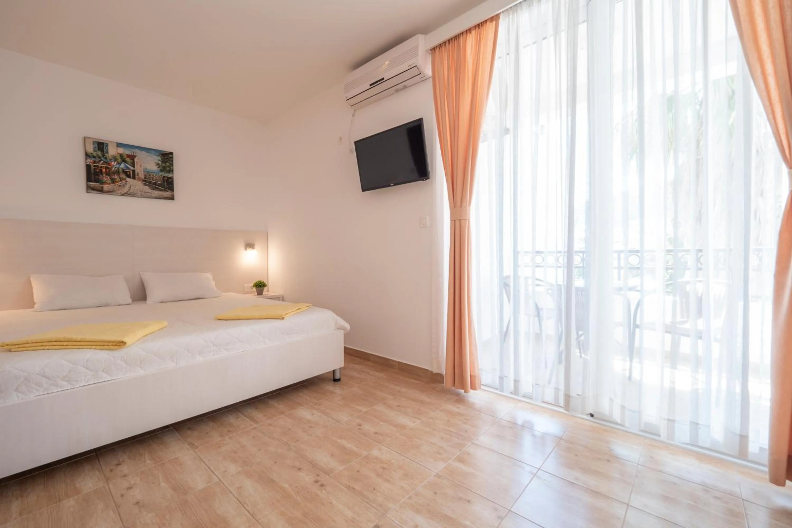 Bedroom, Bed in Villa Skyprime