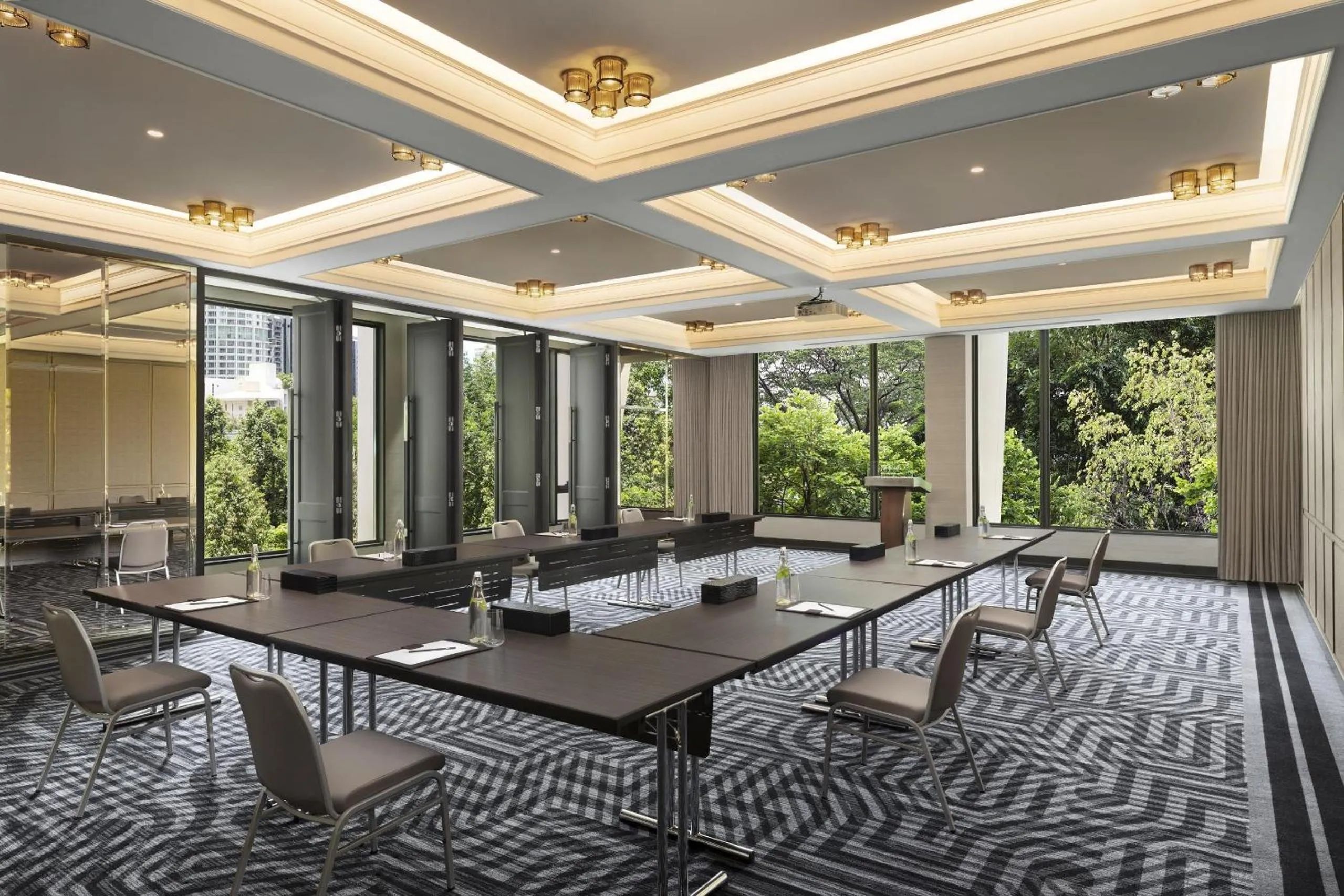 Meeting/conference room in Sindhorn Kempinski Hotel Bangkok