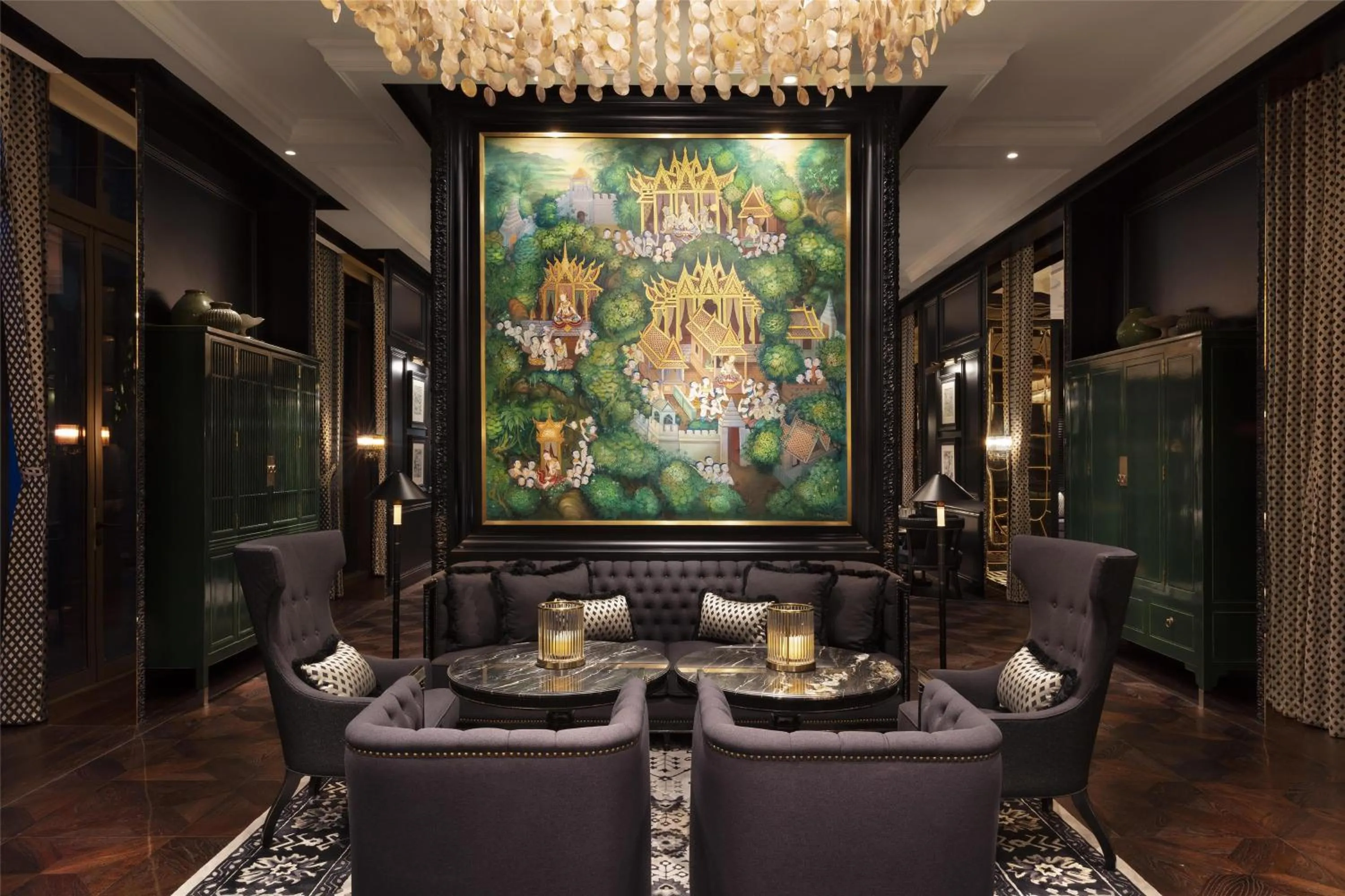 Lounge or bar in Sindhorn Kempinski Hotel Bangkok