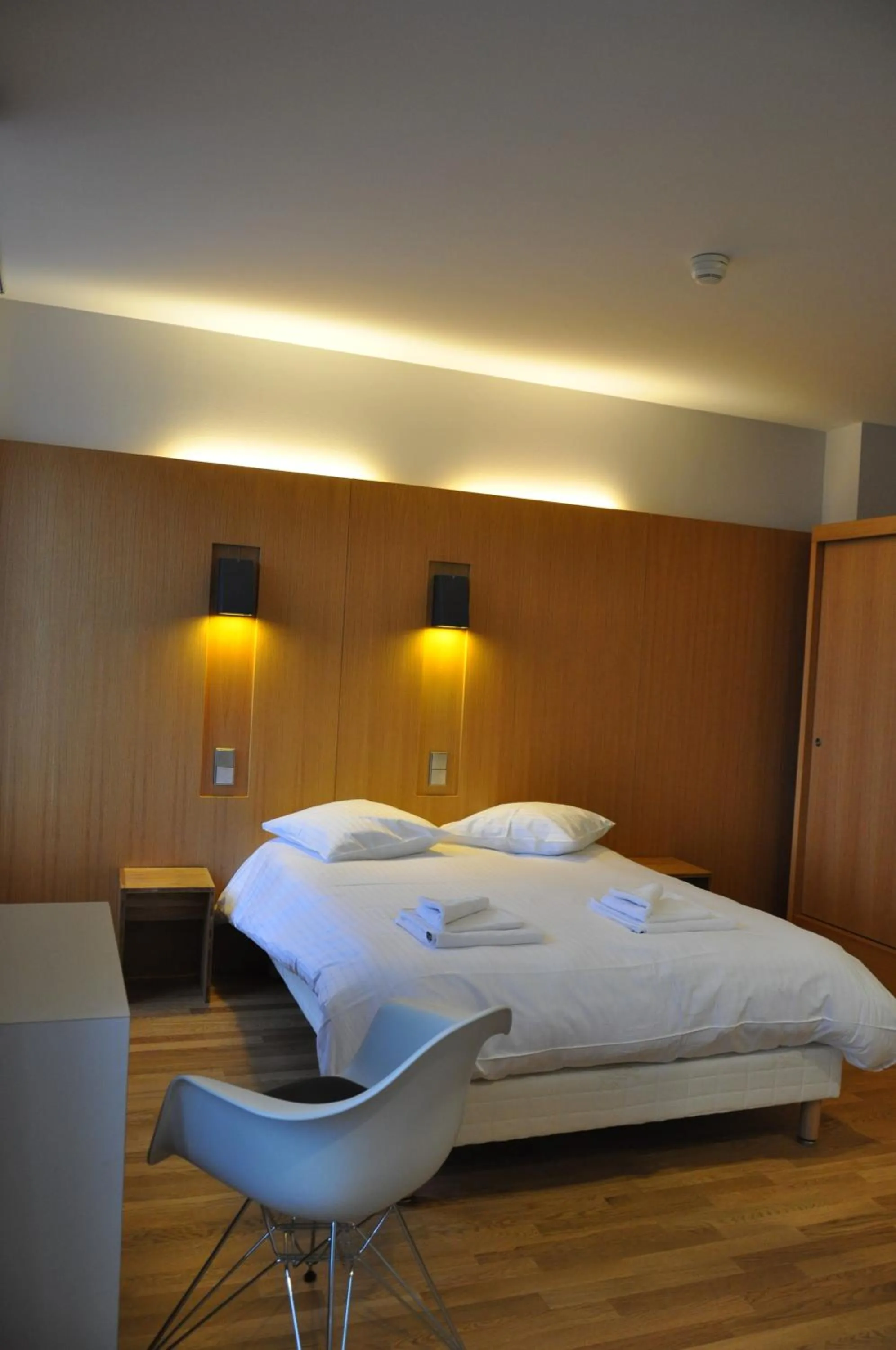 Bedroom, Bed in Hôtel-Restaurant Mont Sainte-Odile