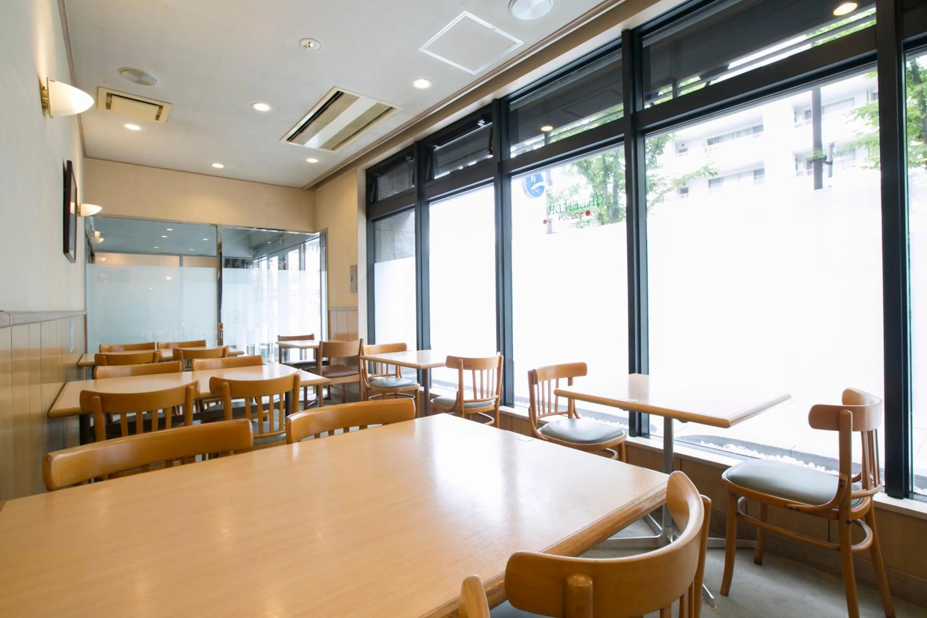 Food and drinks in Kuwana Green Hotel