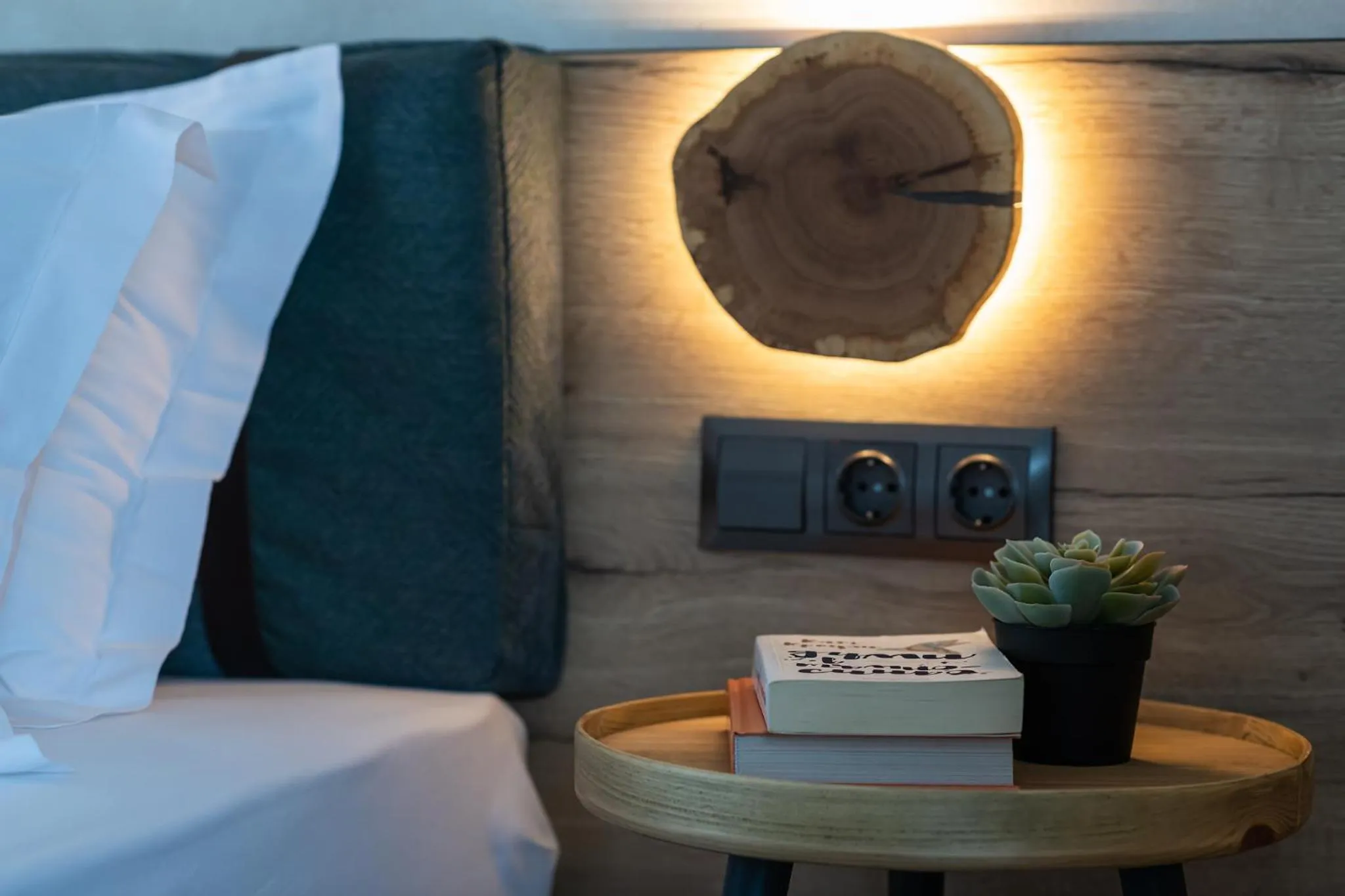 Decorative detail, Bed in Utopia Forest