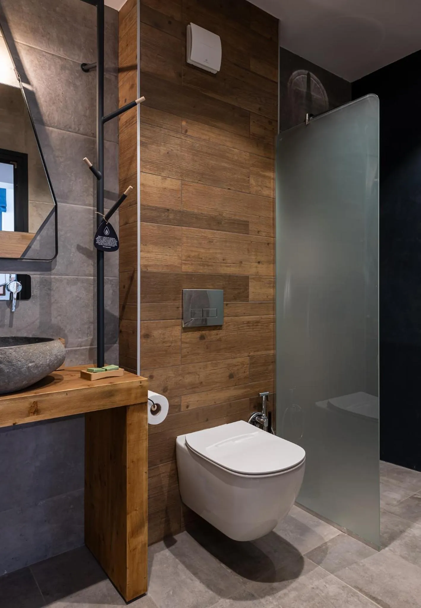 Bathroom in Utopia Forest